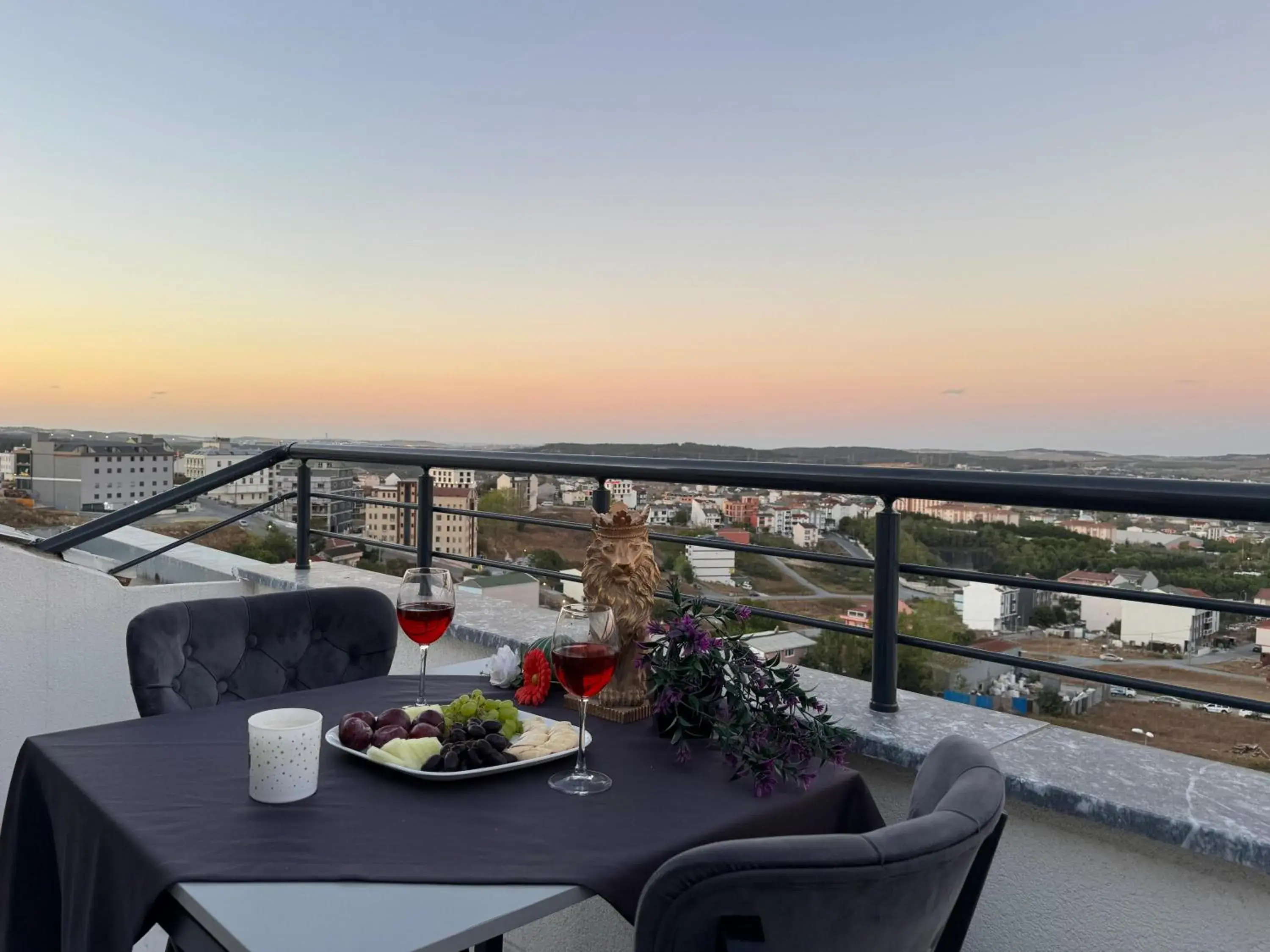 View (from property/room) in BZN Airport Hotel View (from property/room) in BZN Airport Hotel