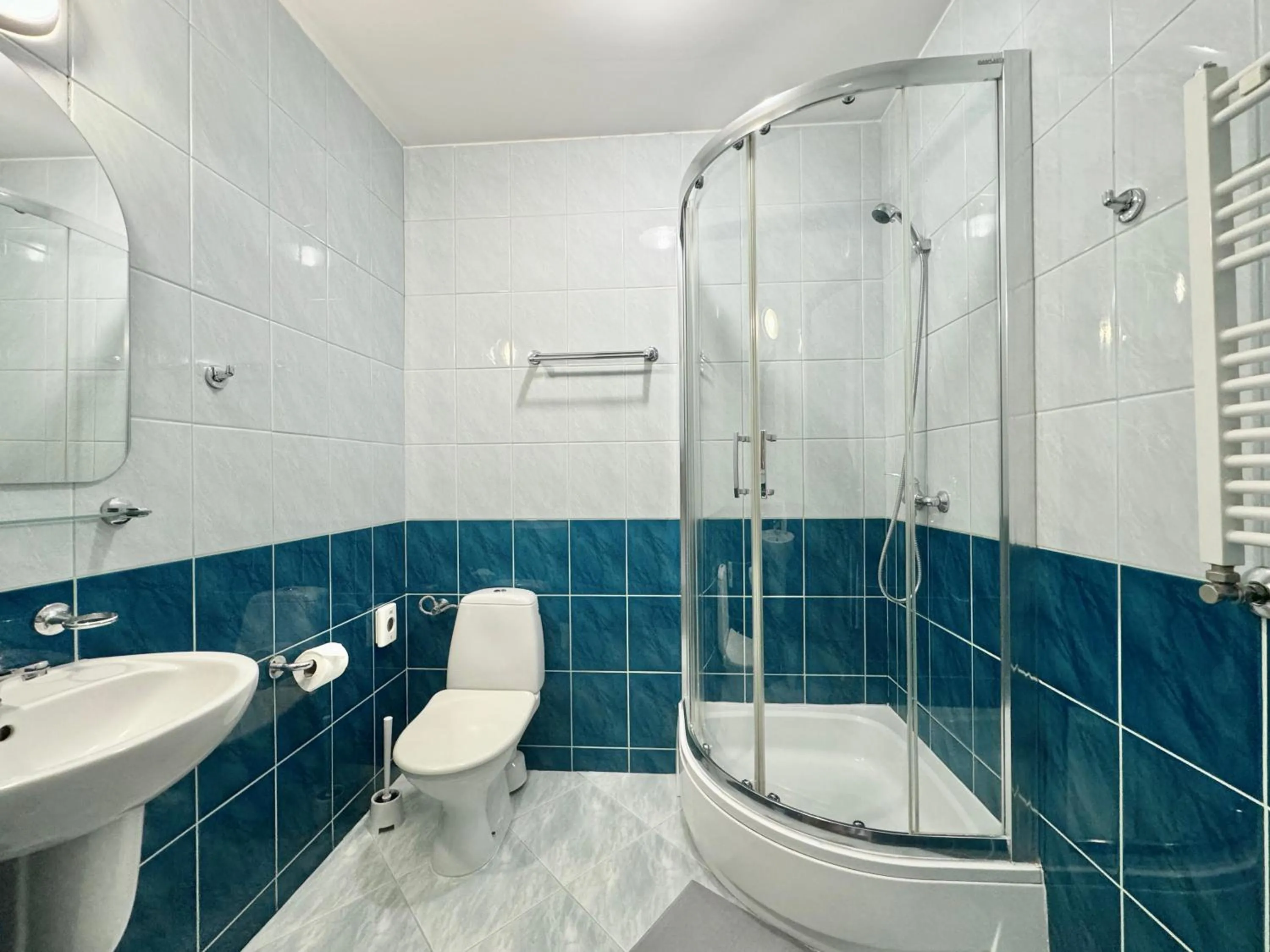 Shower in Hotel Mazowiecki WOW