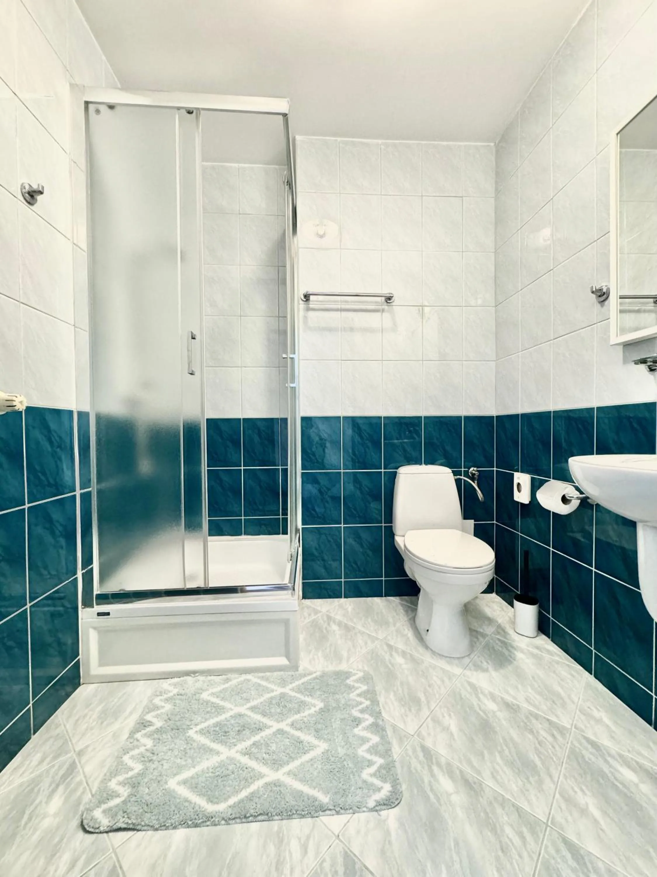 Shower in Hotel Mazowiecki WOW