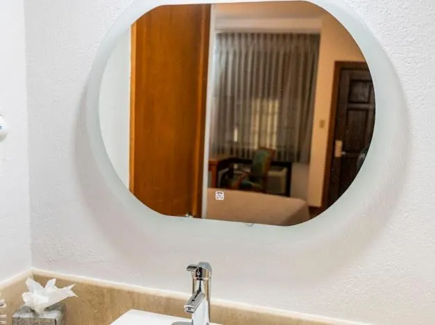 Hotel Suites El Paseo