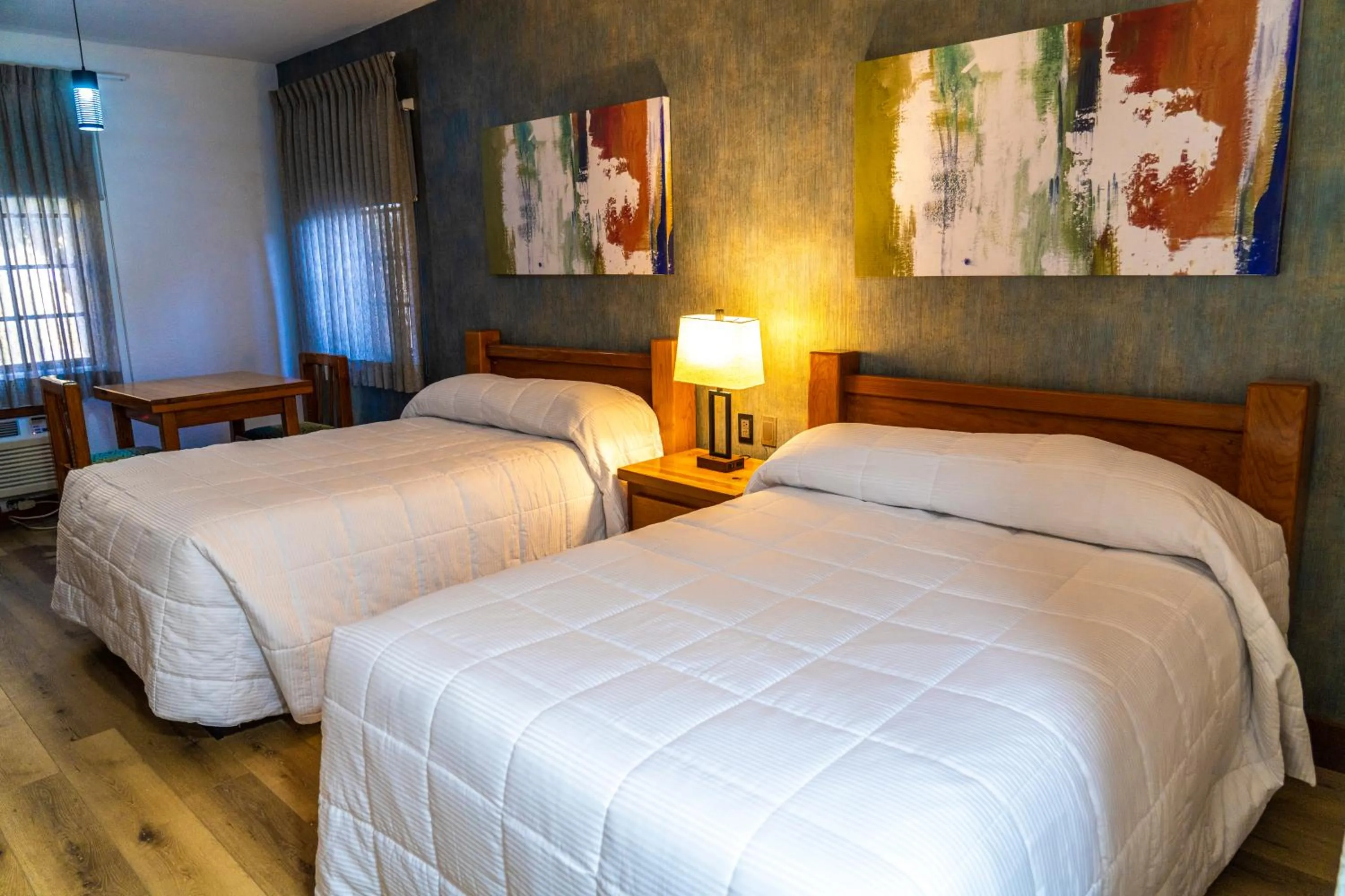 Bed in Hotel Suites El Paseo