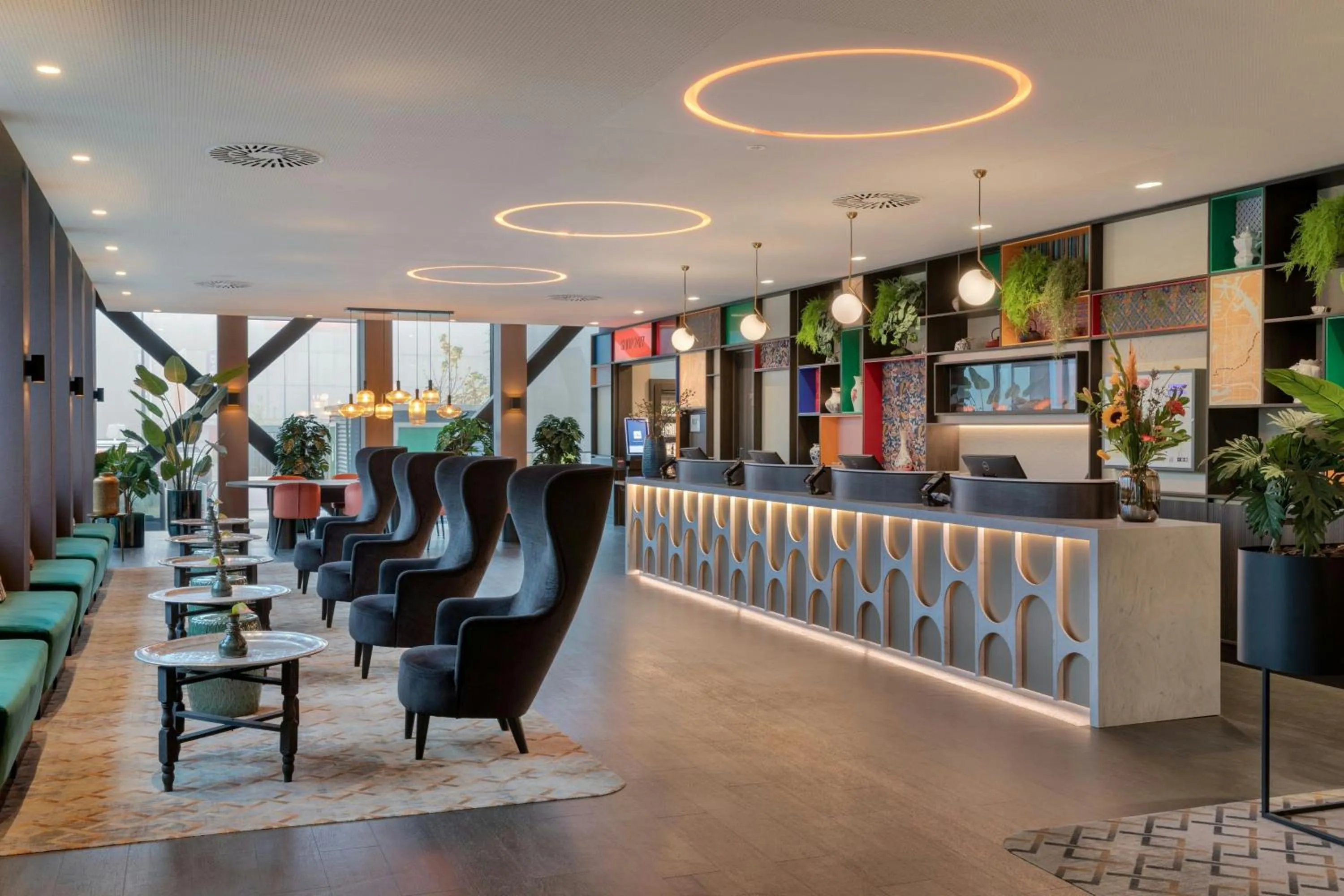 Lobby or reception in Corendon Amsterdam New-West, a Tribute Portfolio Hotel