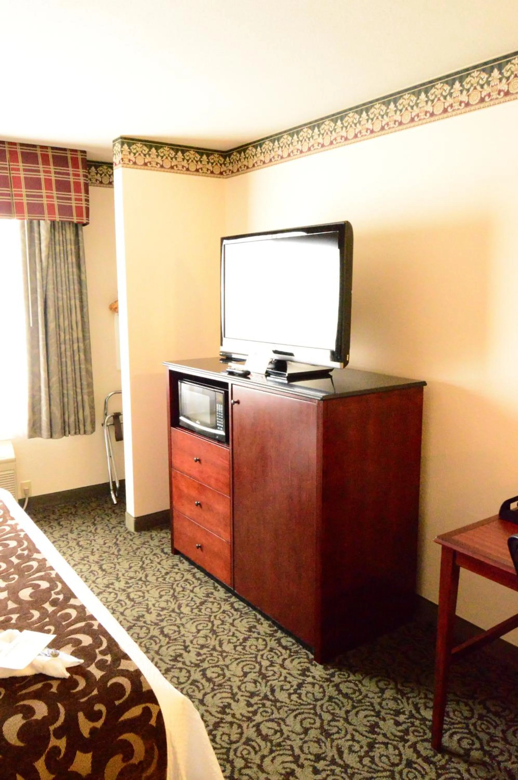 TV and multimedia, Bed in FairBridge Inn Express Dillon