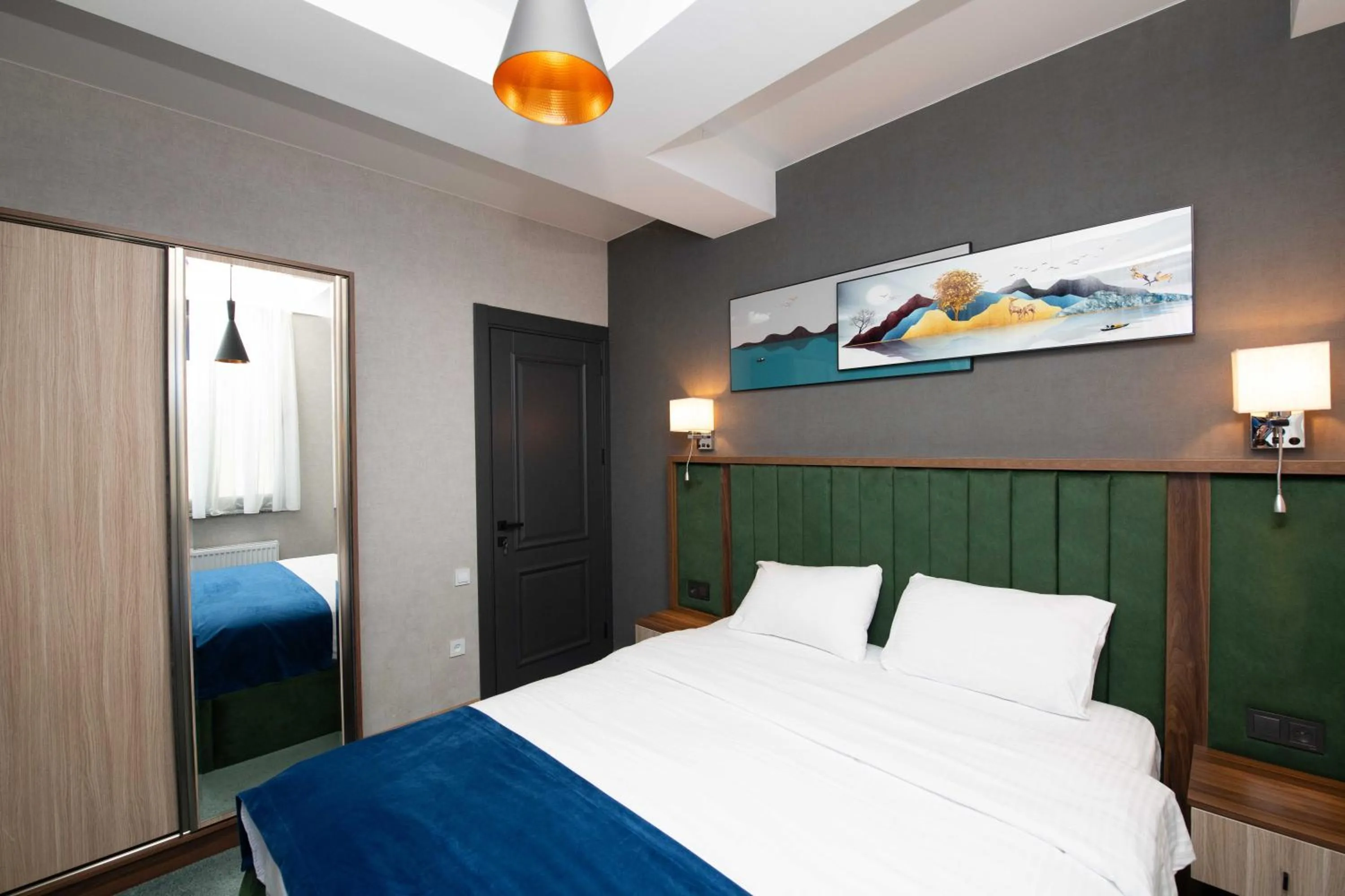 Bedroom, Bed in Gori Palace - Modern Apartments in City Centre