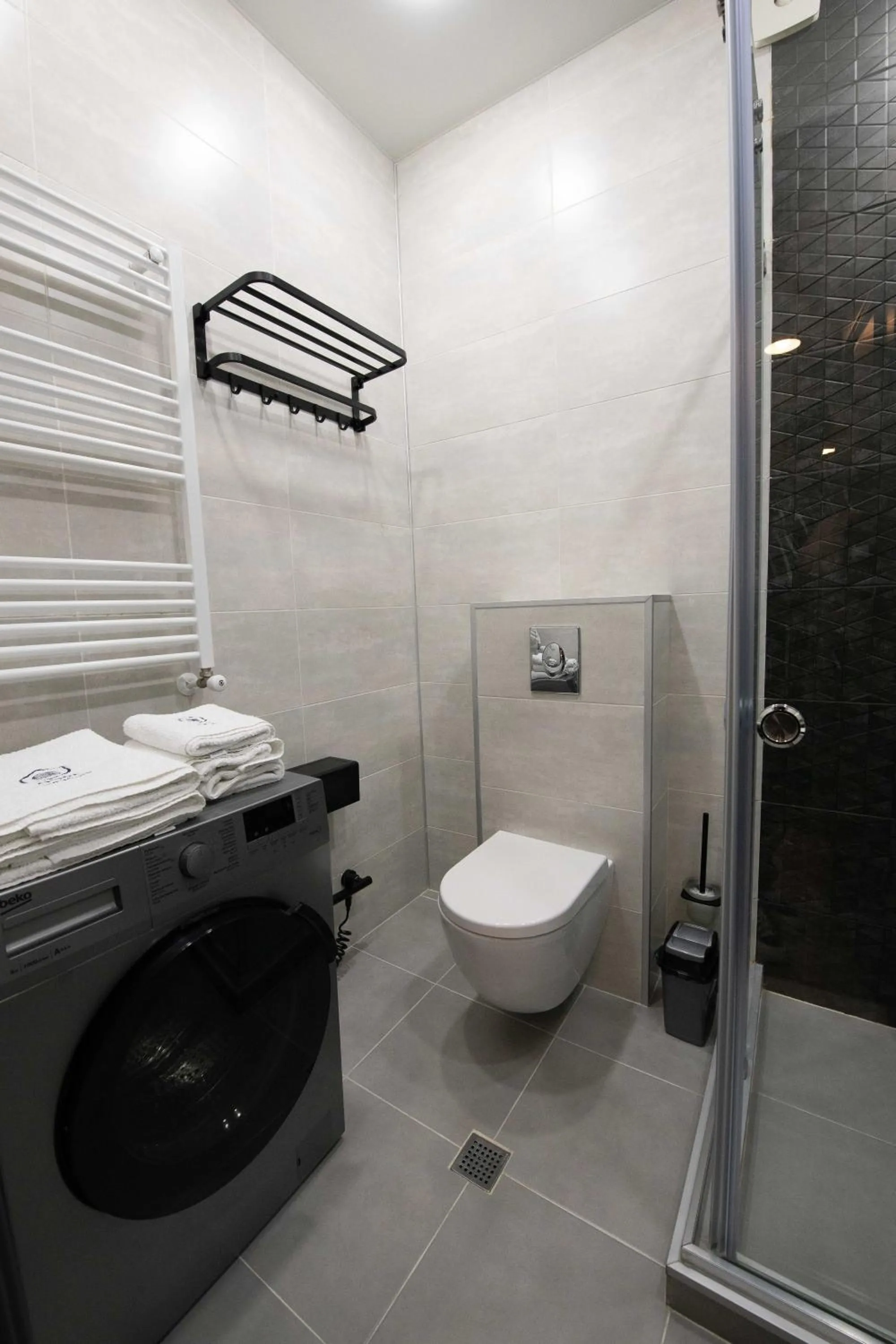 Bathroom in Gori Palace - Modern Apartments in City Centre