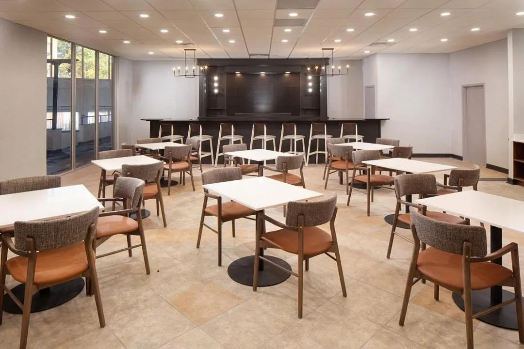 Restaurant/places to eat in Hawthorn Extended Stay by Wyndham Columbia-Ft Jackson