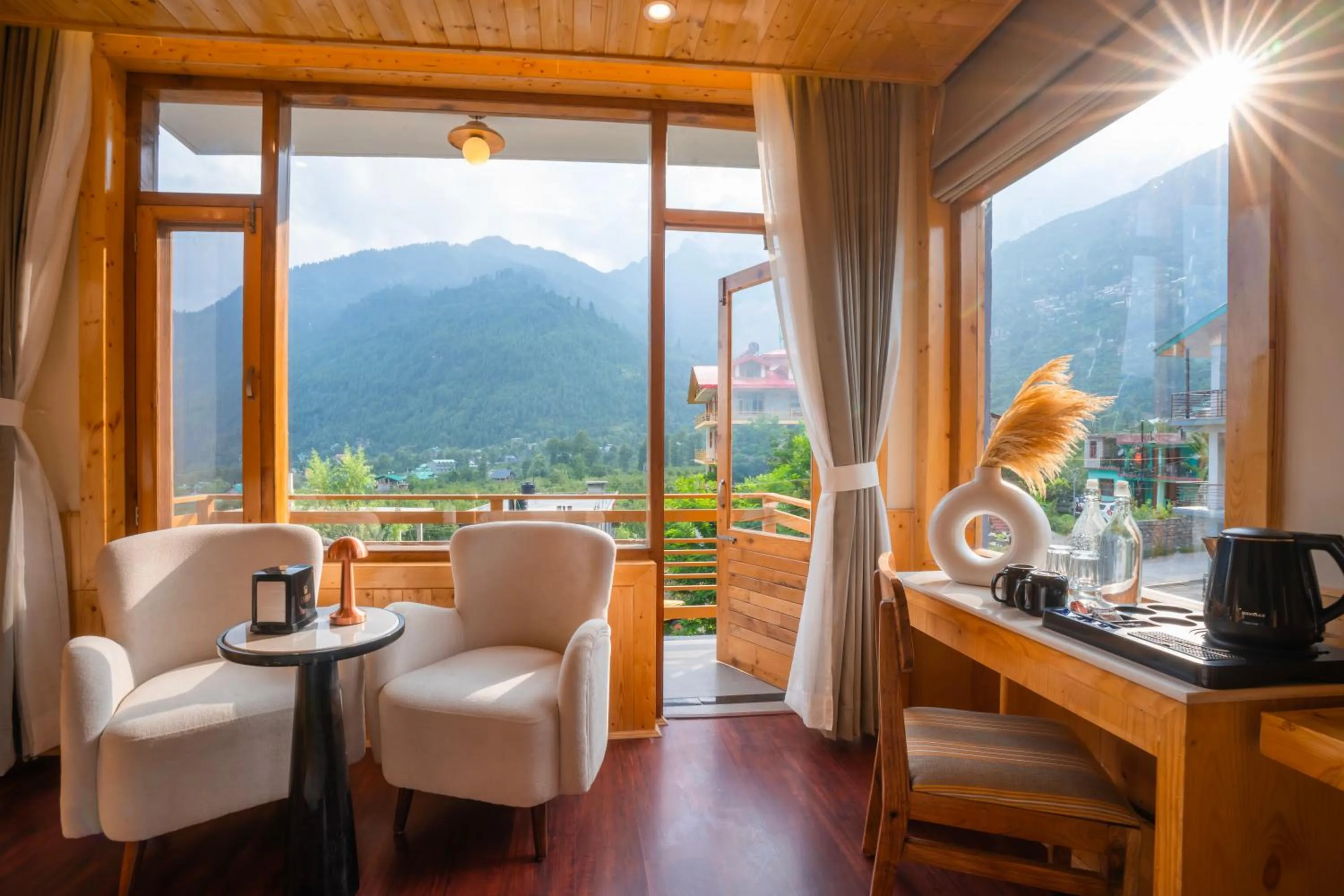 Mountain view in Olgah Manali