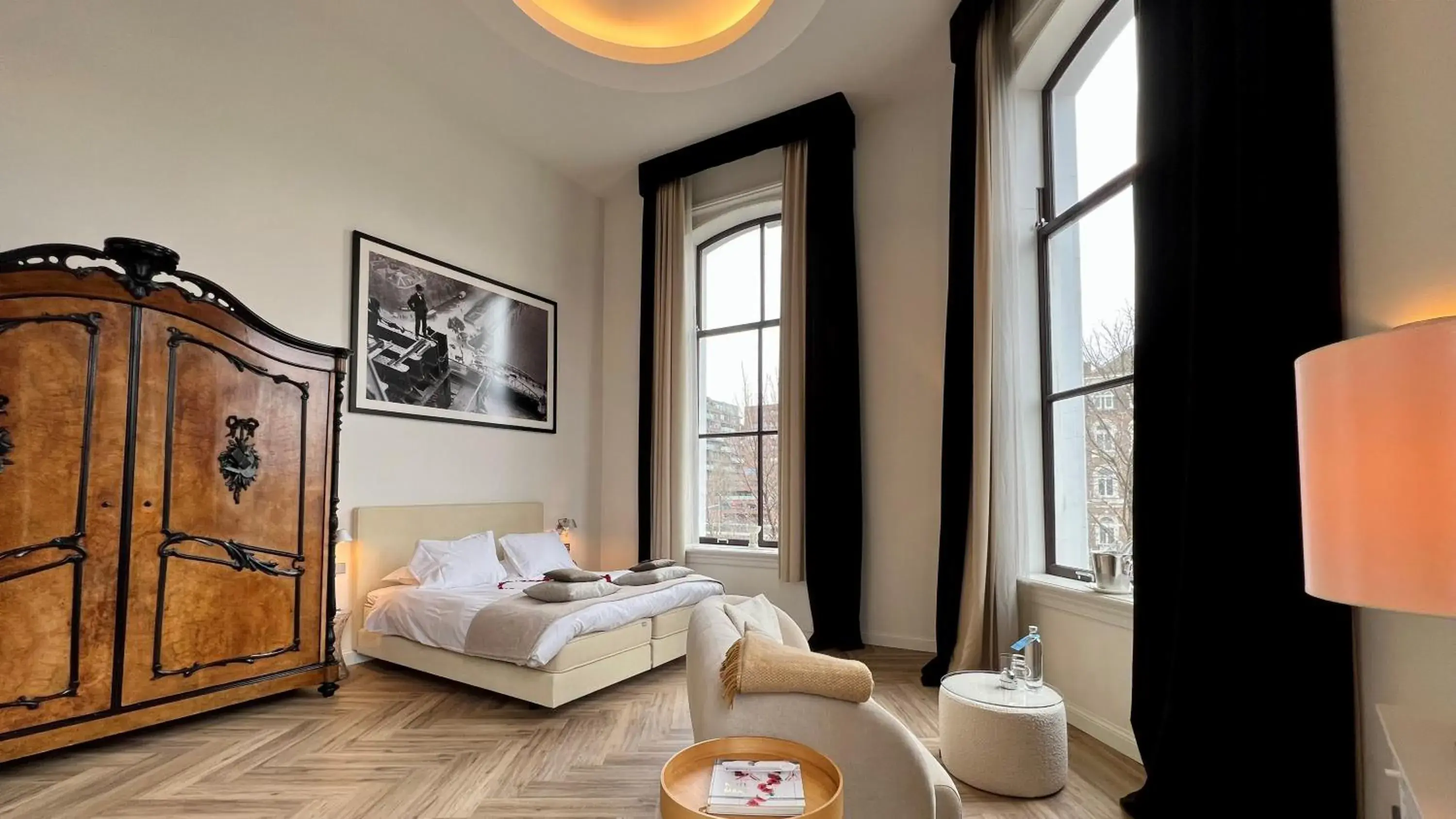 Suite with Hot Tub in Suitehotel Pincoffs Suite with Hot Tub in Suitehotel Pincoffs