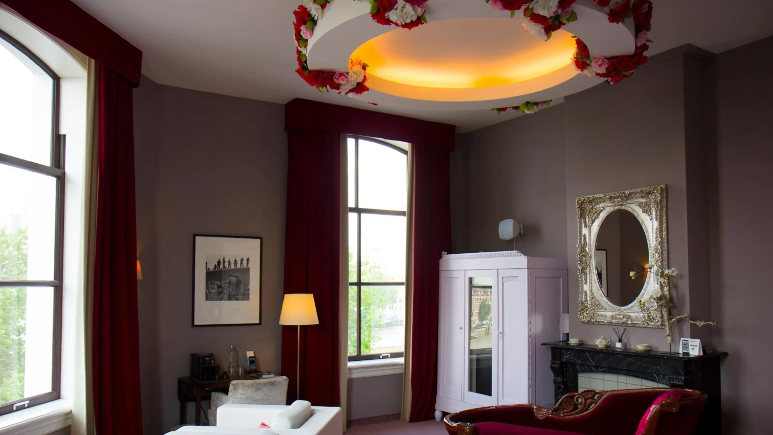 Coffee/tea facilities in Suitehotel Pincoffs