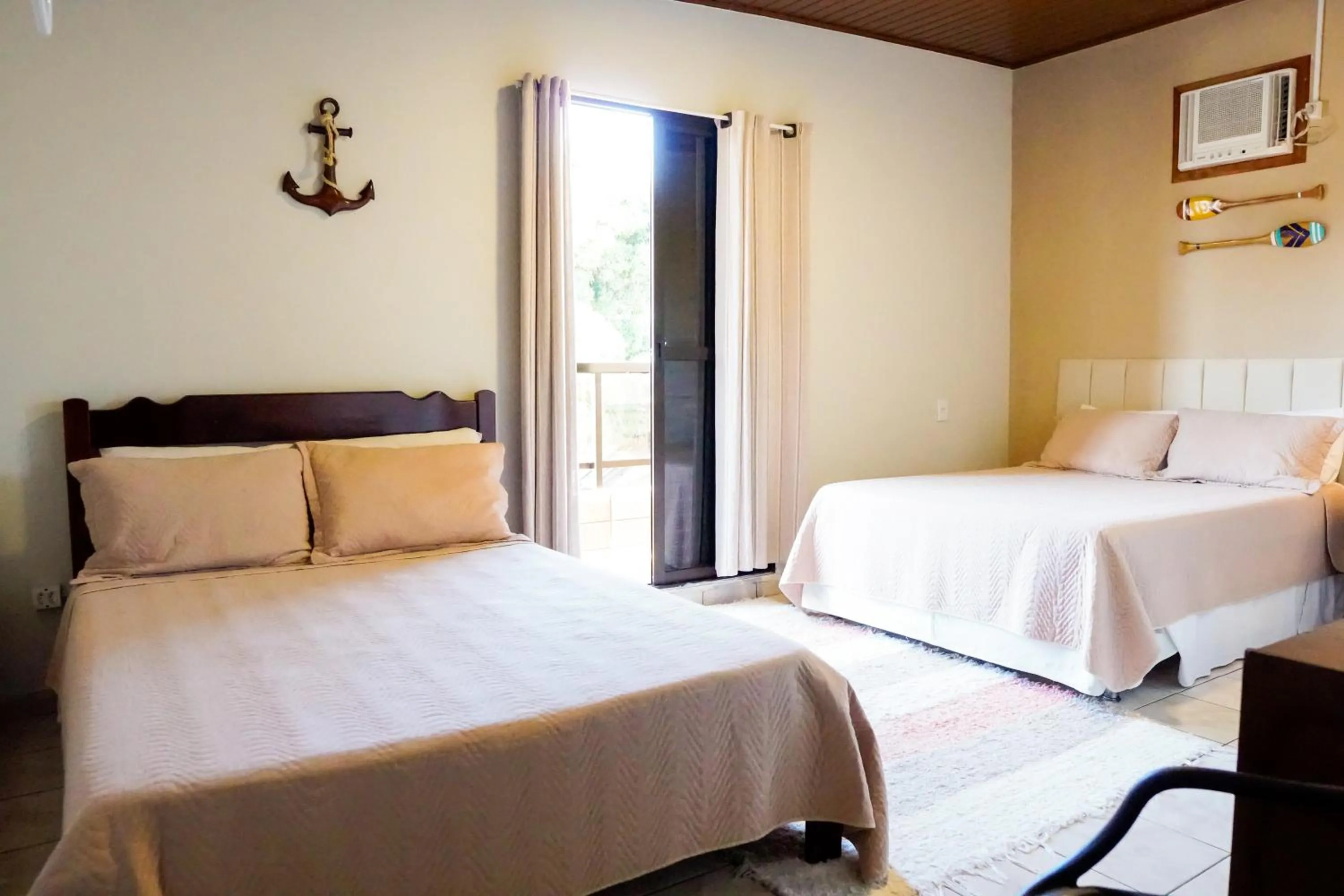 Photo of the whole room in Pousada Amanhecer do Itaguá