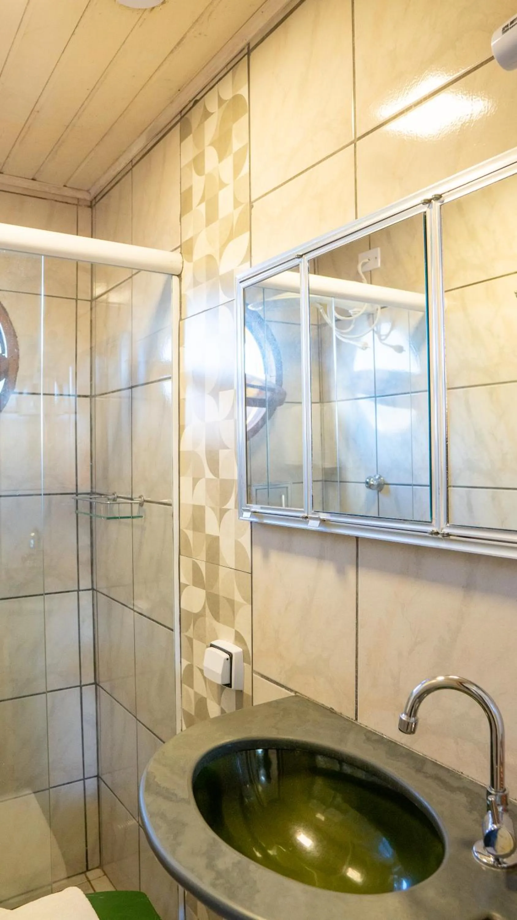 Bathroom in Pousada Amanhecer do Itaguá