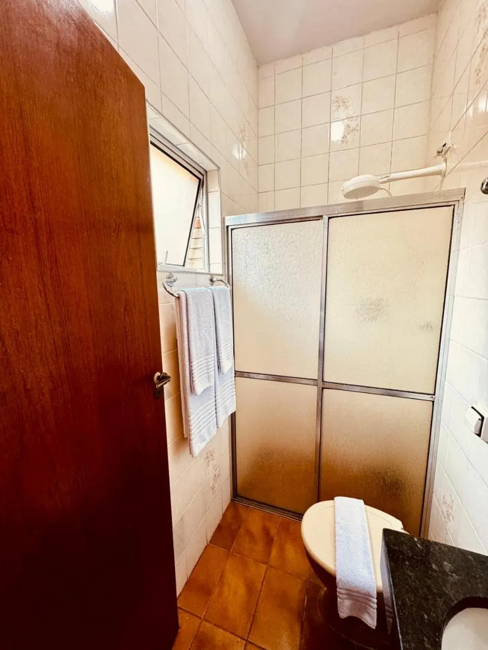 Shower in Pousada Amanhecer do Itaguá