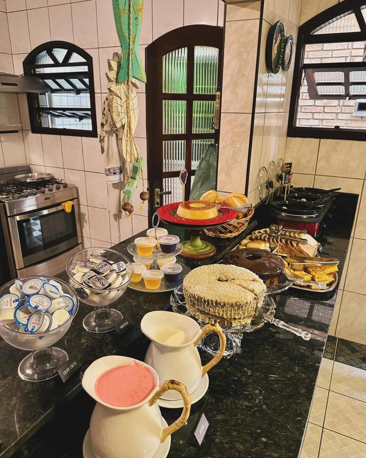 Breakfast in Pousada Amanhecer do Itaguá