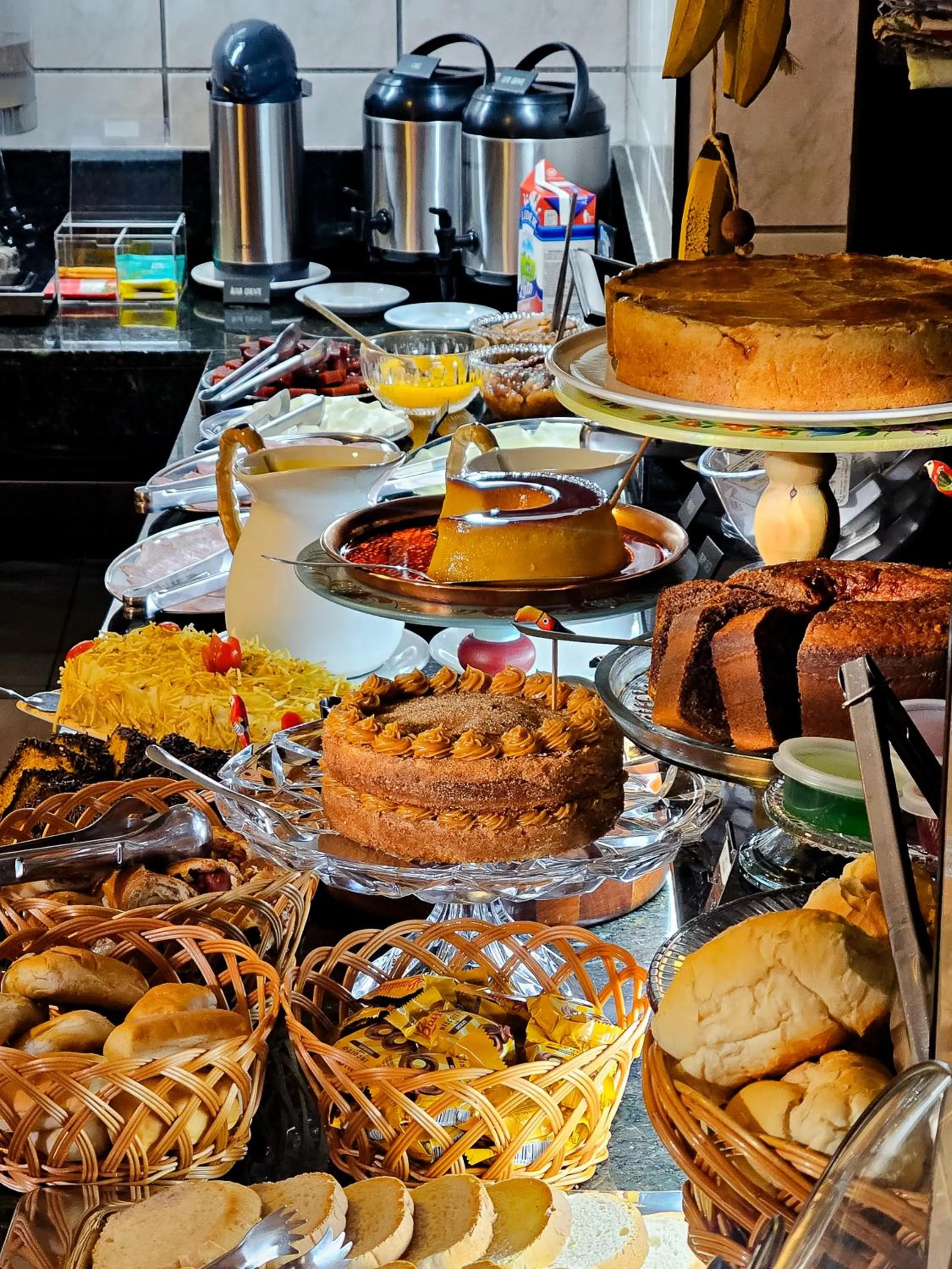 Breakfast in Pousada Amanhecer do Itaguá