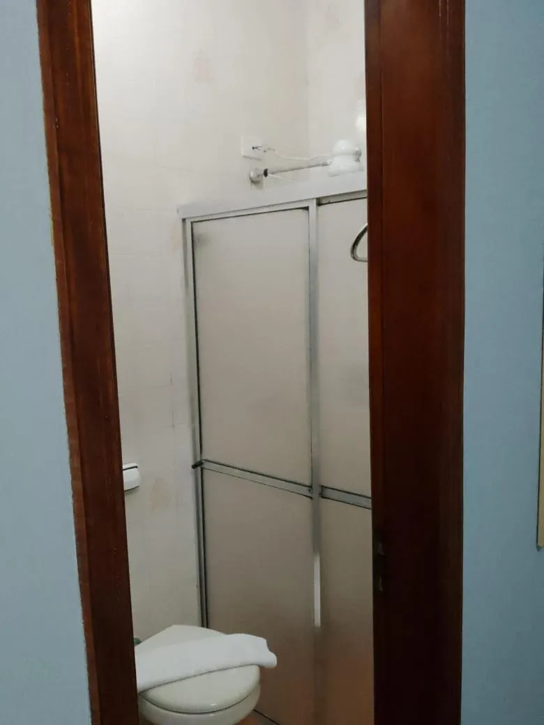 Bathroom in Pousada Amanhecer do Itaguá