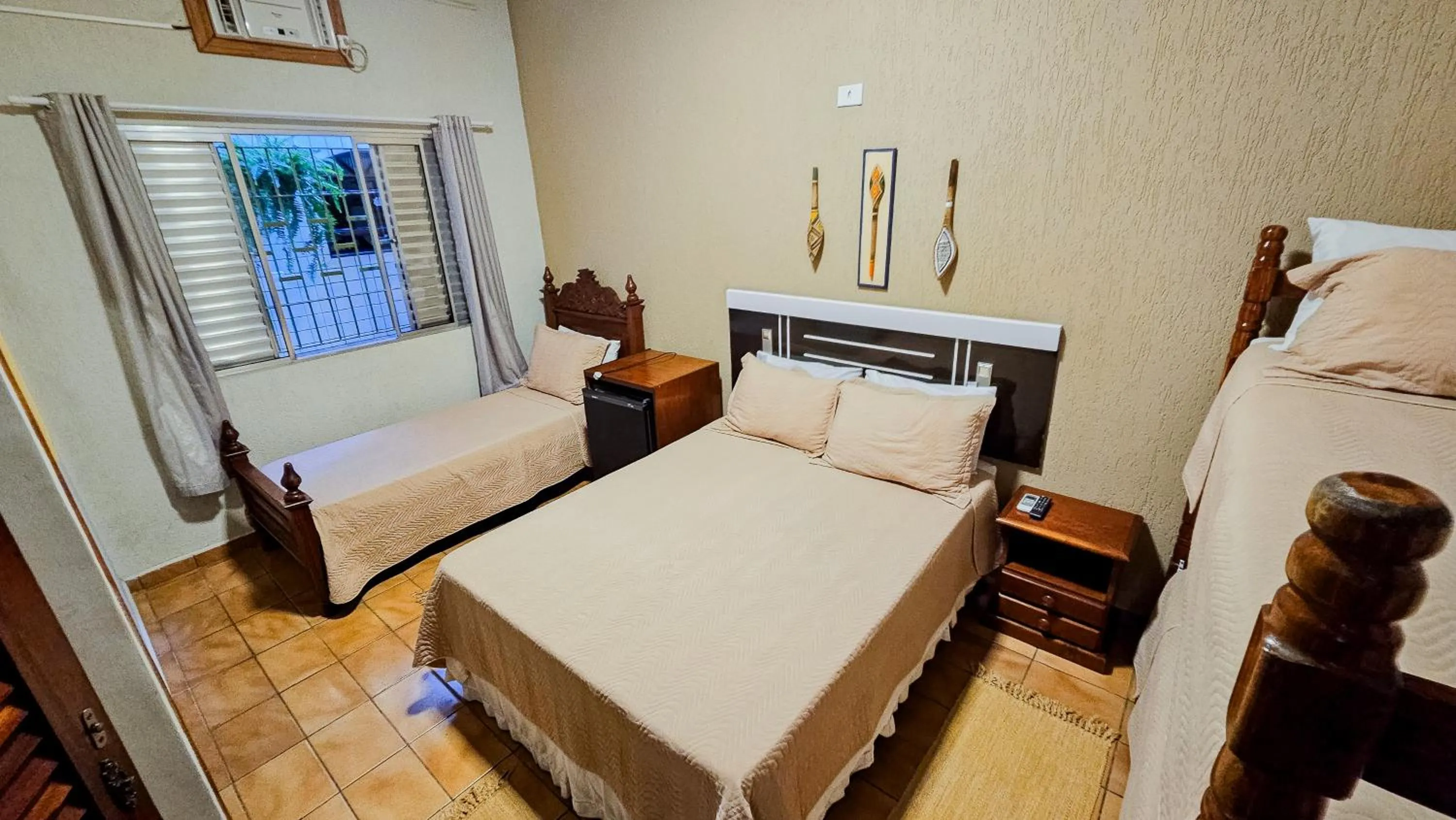 Photo of the whole room in Pousada Amanhecer do Itaguá