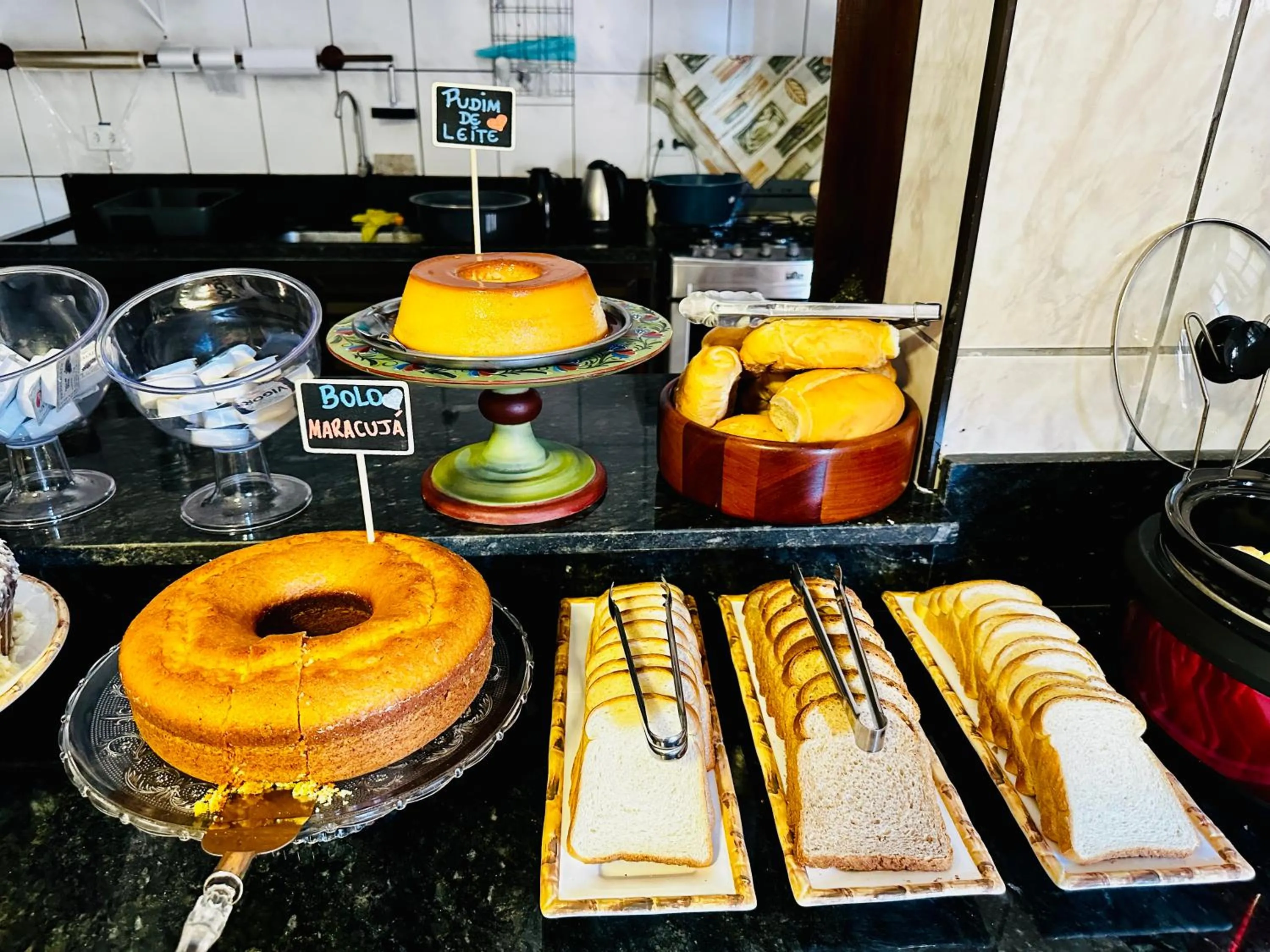 Breakfast in Pousada Amanhecer do Itaguá