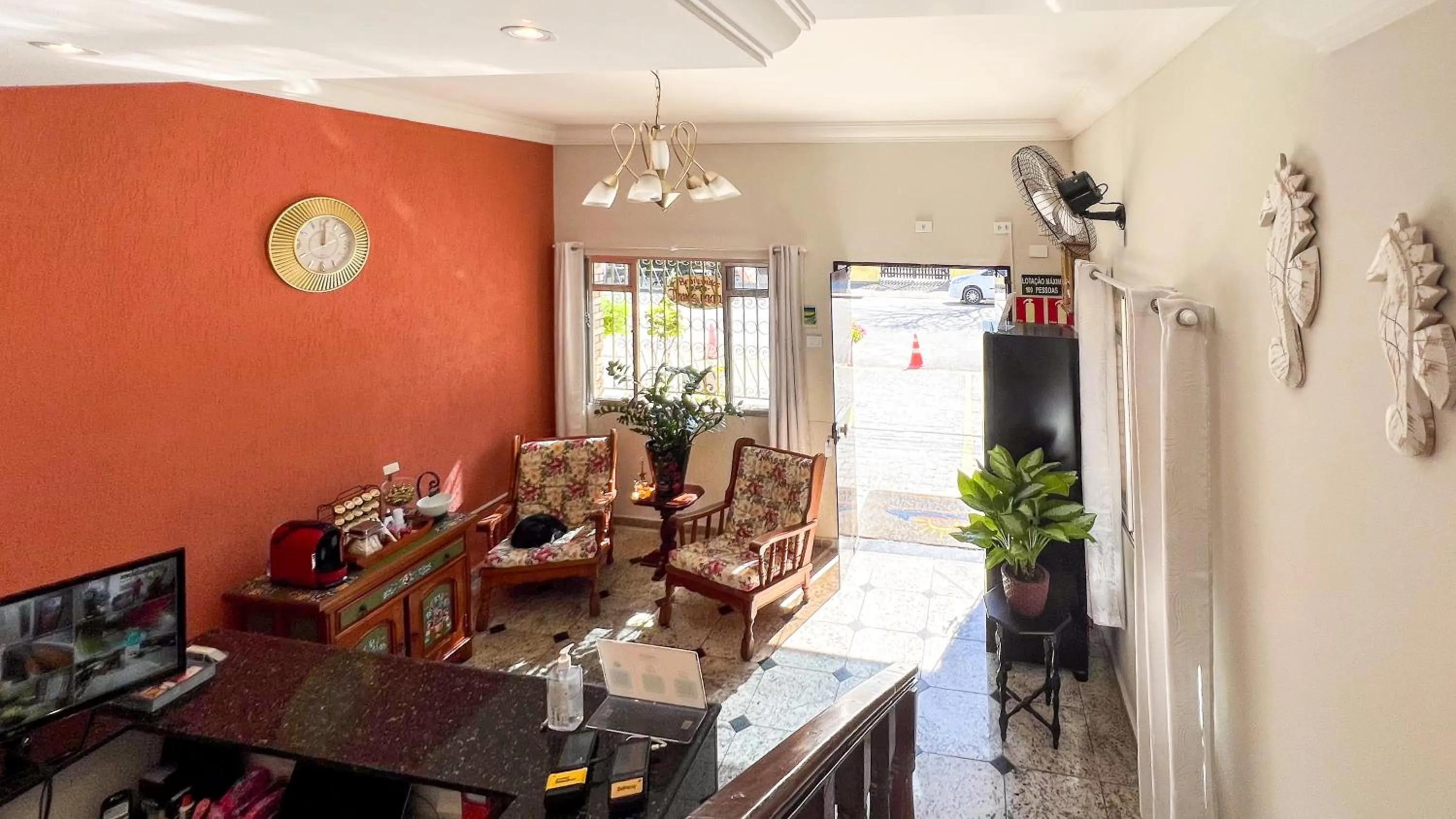 Lobby or reception in Pousada Amanhecer do Itaguá