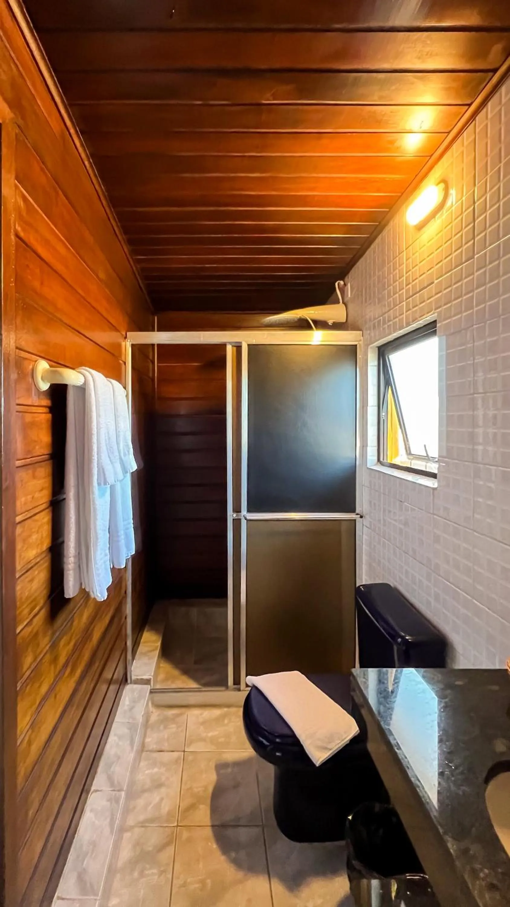 Bathroom in Pousada Amanhecer do Itaguá