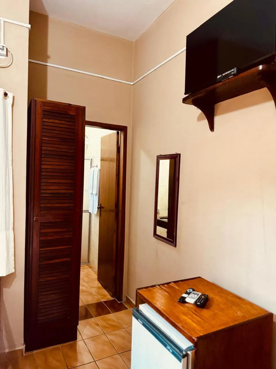 TV and multimedia in Pousada Amanhecer do Itaguá