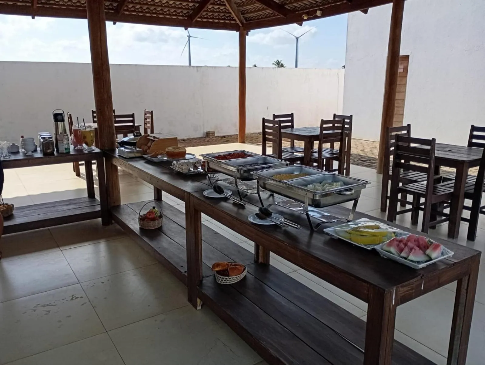 Restaurant/places to eat in pousada sol e violao smg