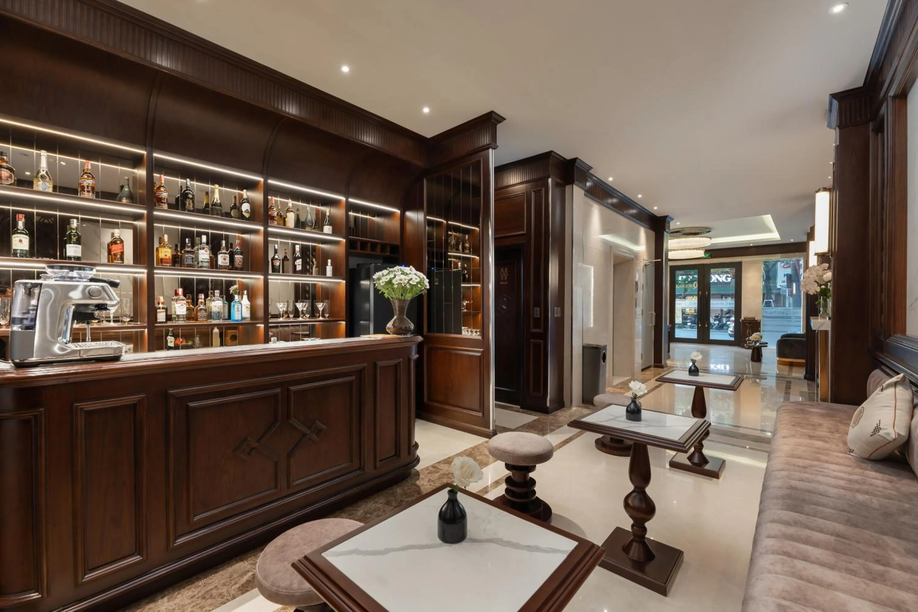 Lounge or bar in The Q Boutique Hotel