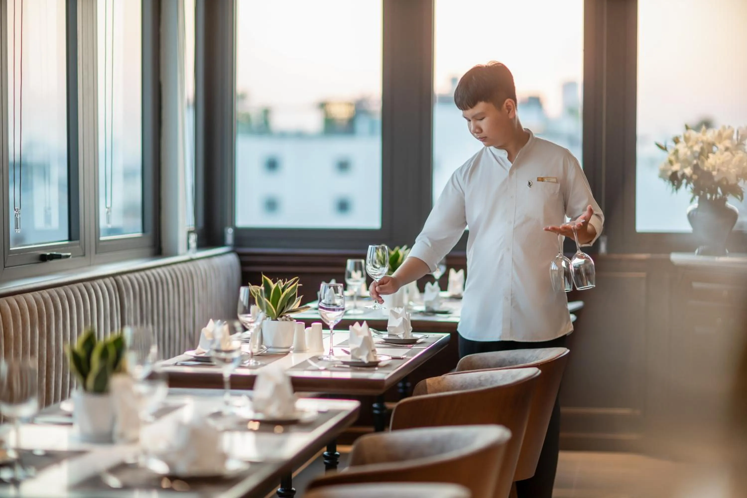 Restaurant/places to eat in The Q Boutique Hotel