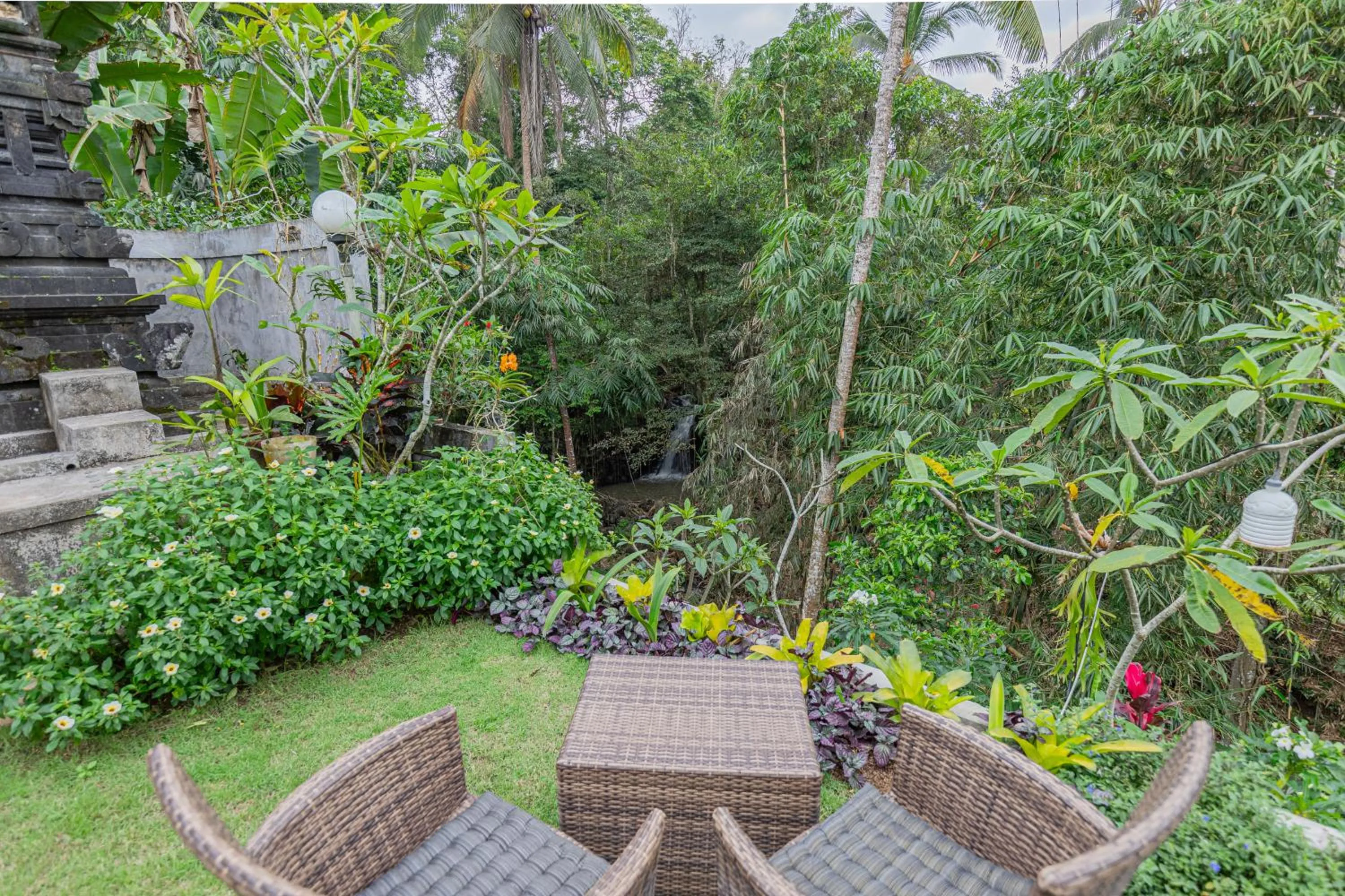 River view in Campuhan Guesthouse