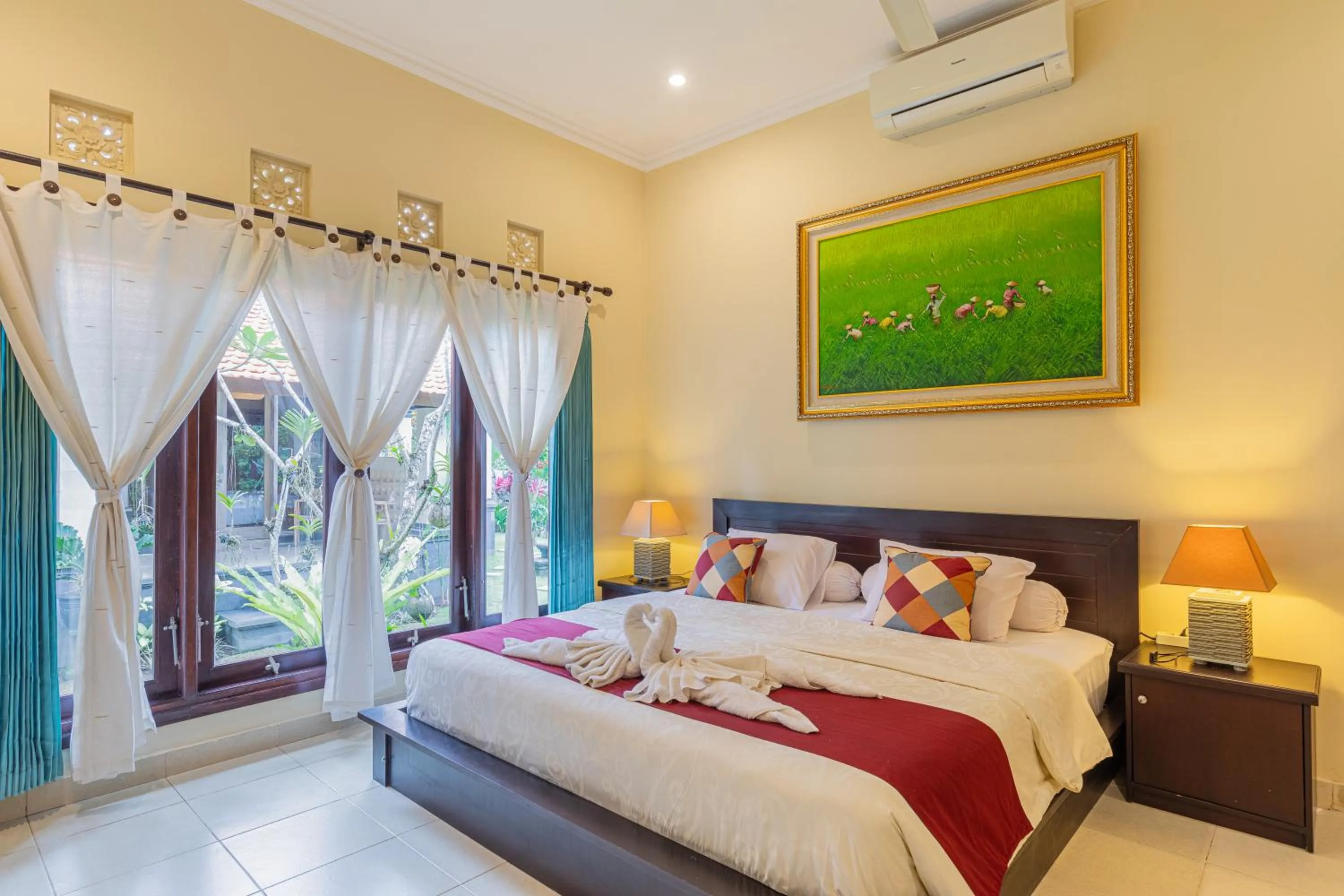 Bed in Campuhan Guesthouse