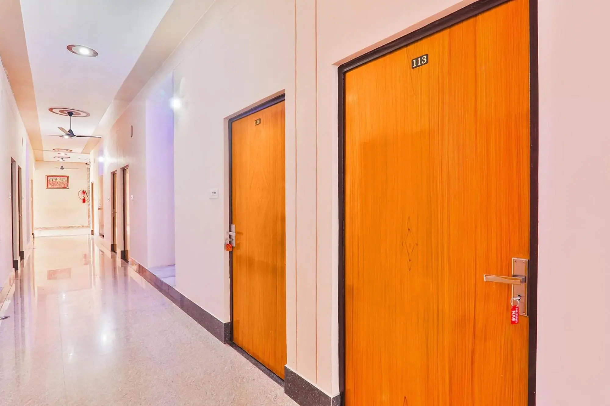 Lobby or reception in FabHotel Shree Venkatesh Nileyam Lobby or reception in FabHotel Shree Venkatesh Nileyam