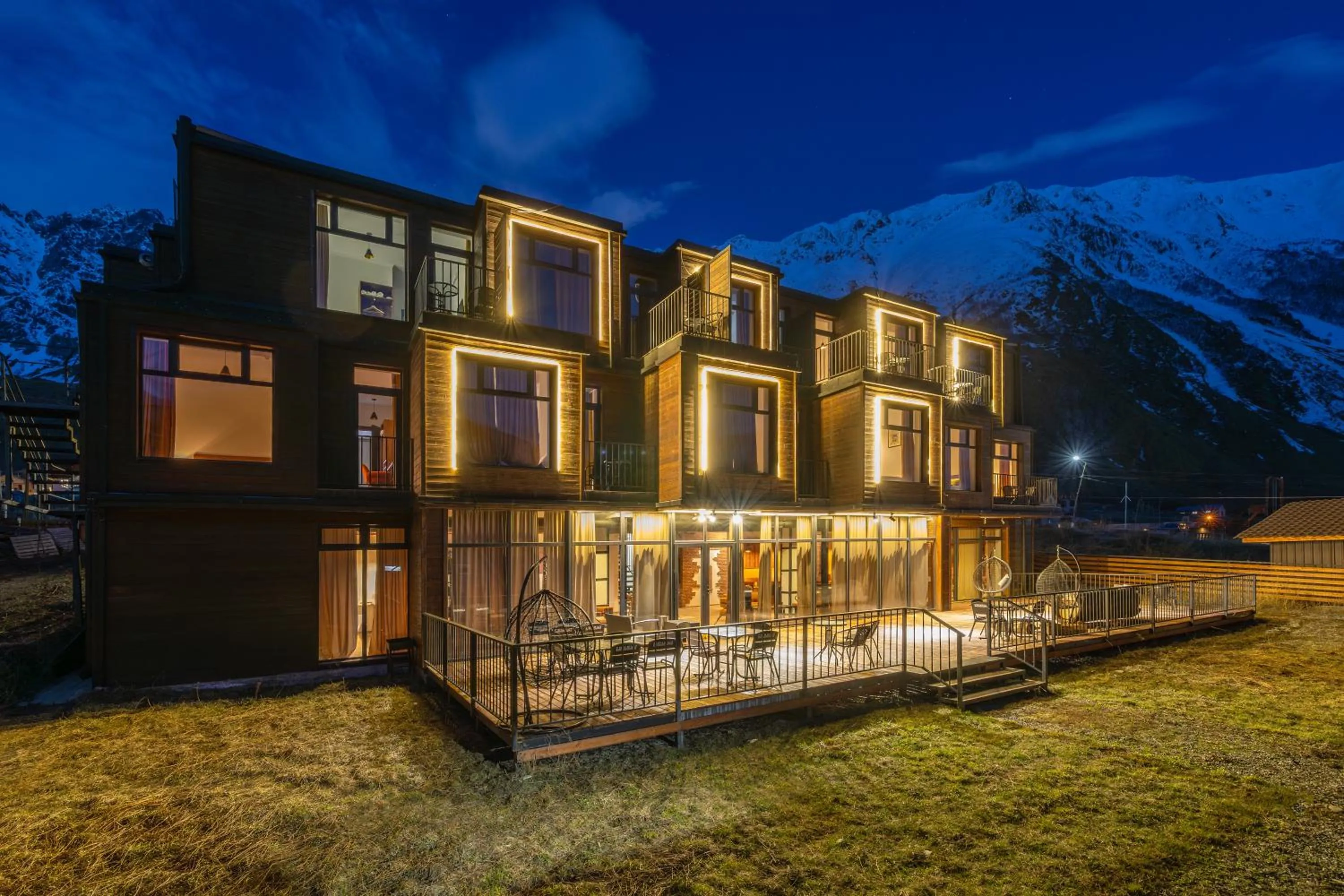 Restaurant/places to eat in Melodia KAZBEGI