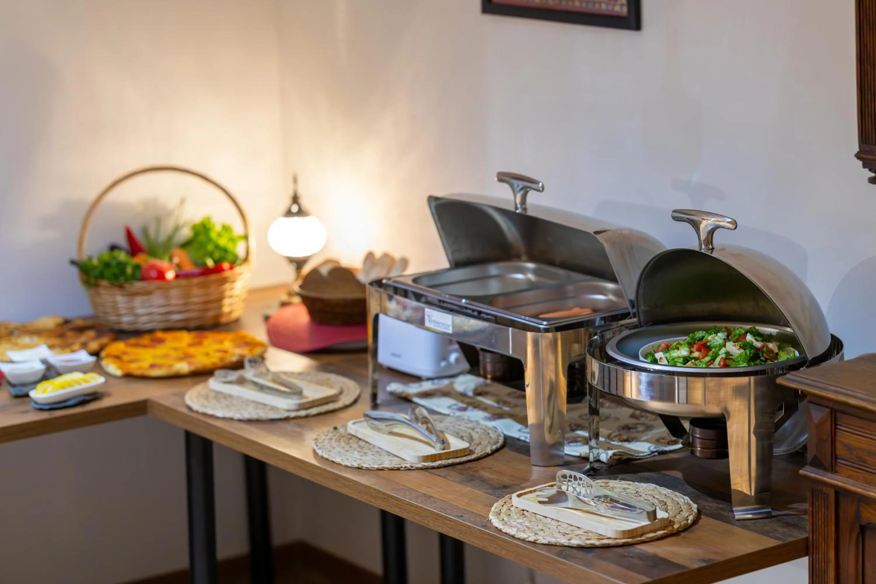 Restaurant/places to eat in Melodia KAZBEGI