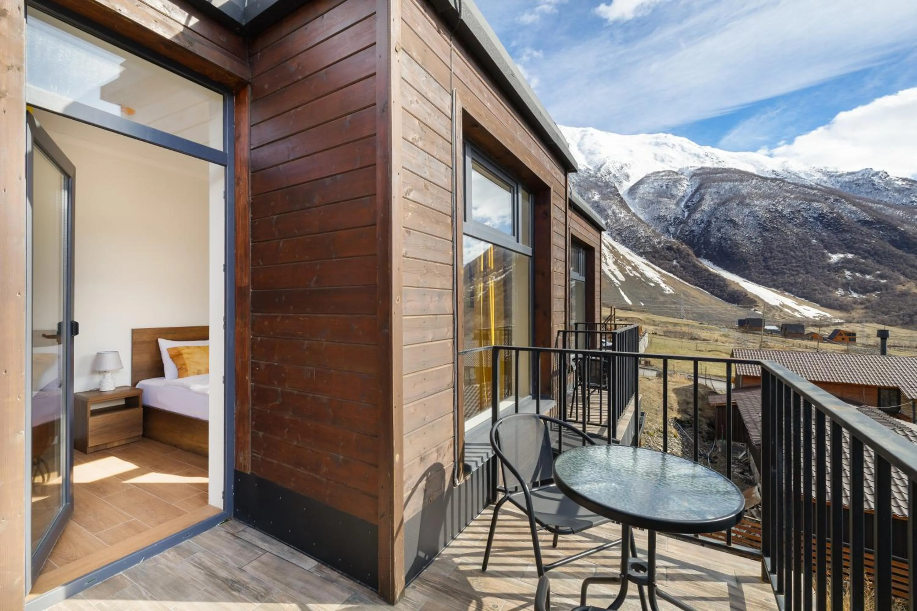 View (from property/room), Bed in Melodia KAZBEGI