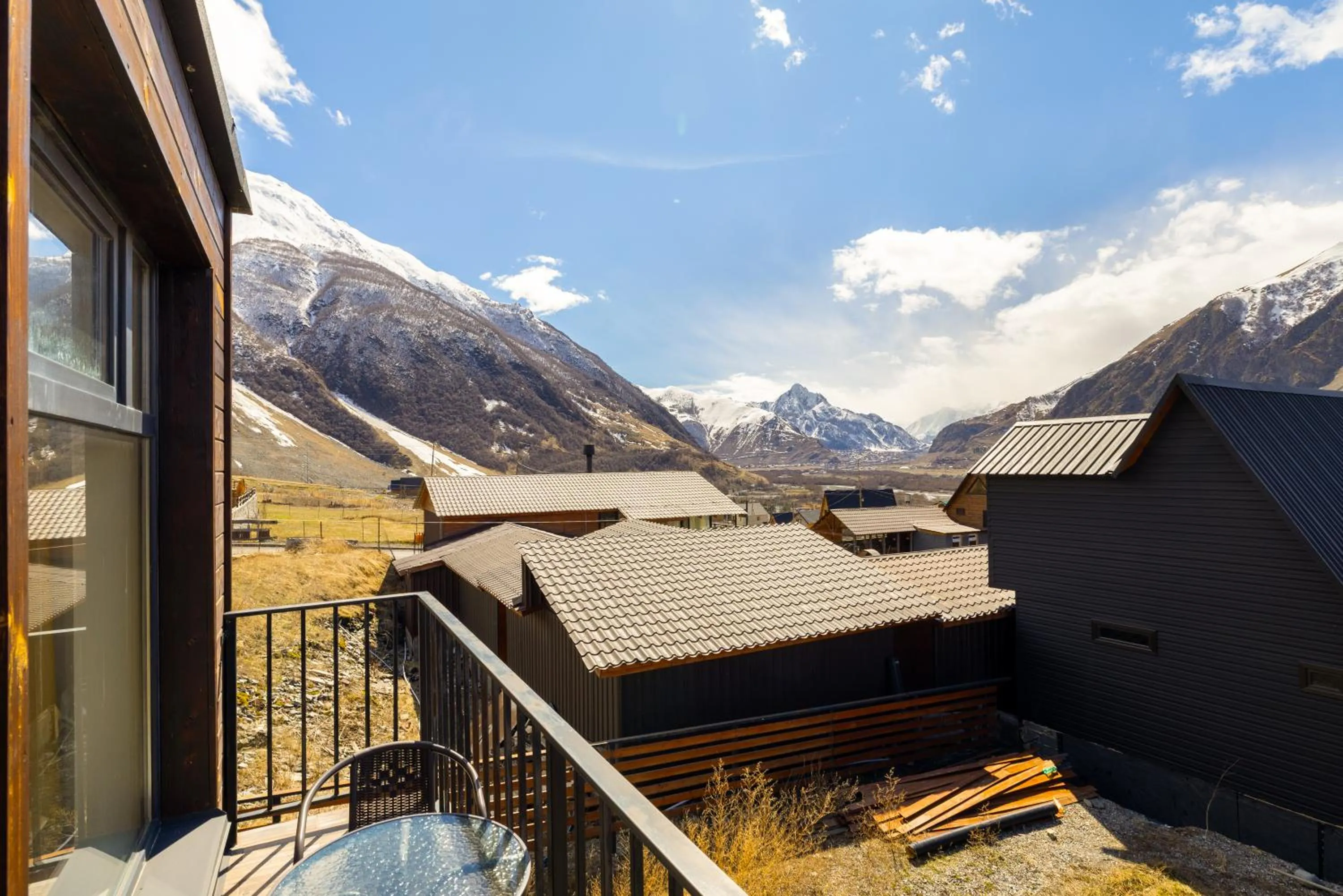 Mountain view in Melodia KAZBEGI