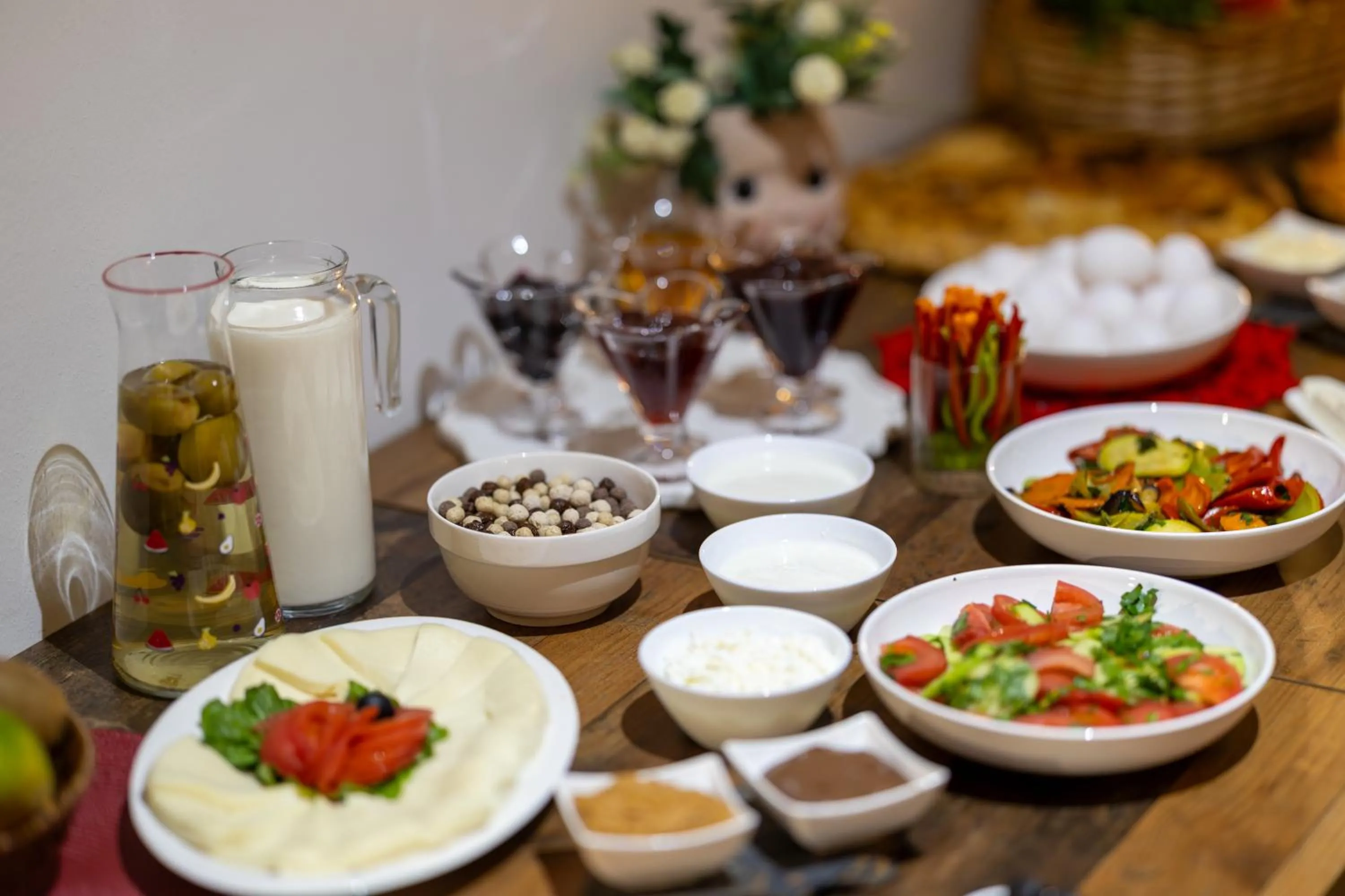 Restaurant/places to eat in Melodia KAZBEGI