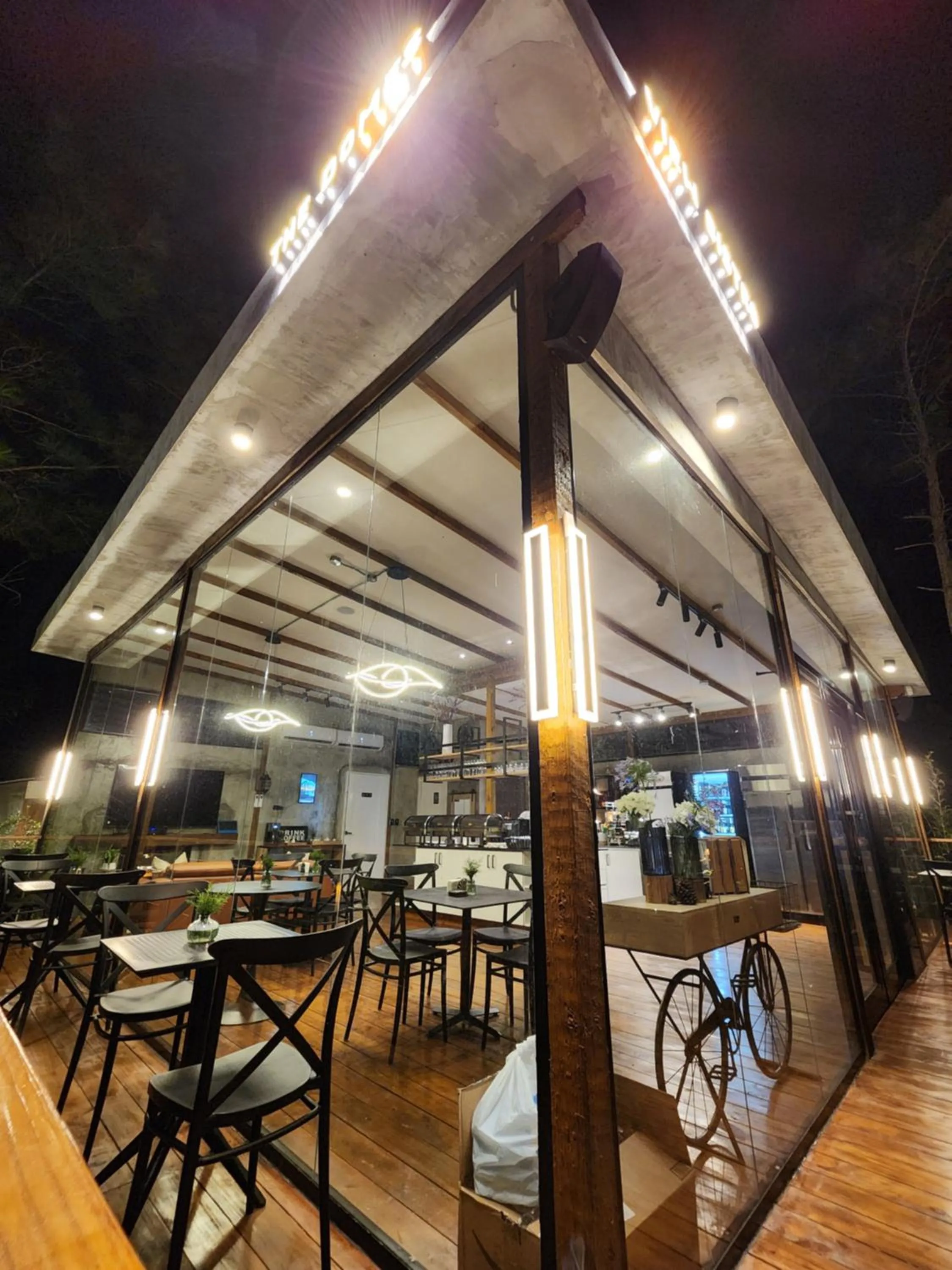 Restaurant/places to eat in The Domes Jarabacoa