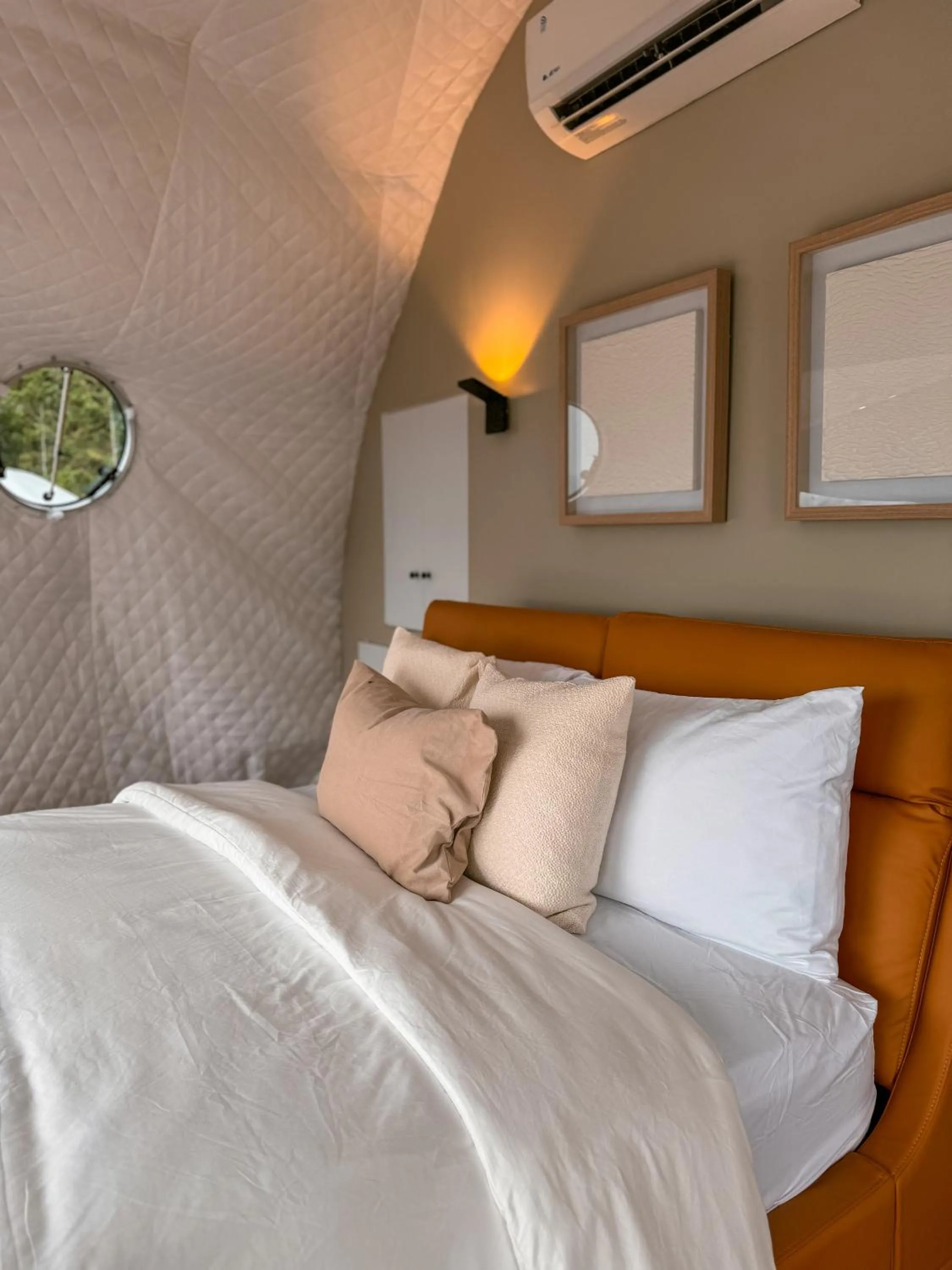 Bed in The Domes Jarabacoa