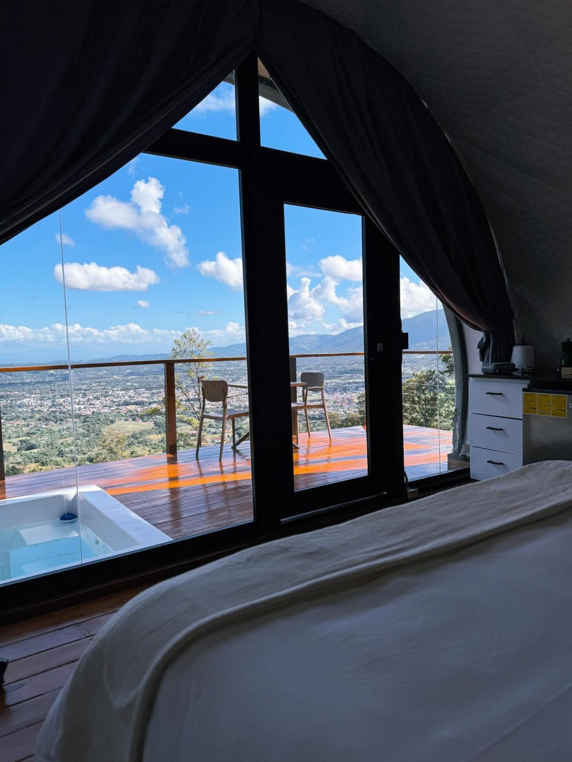 Bed in The Domes Jarabacoa