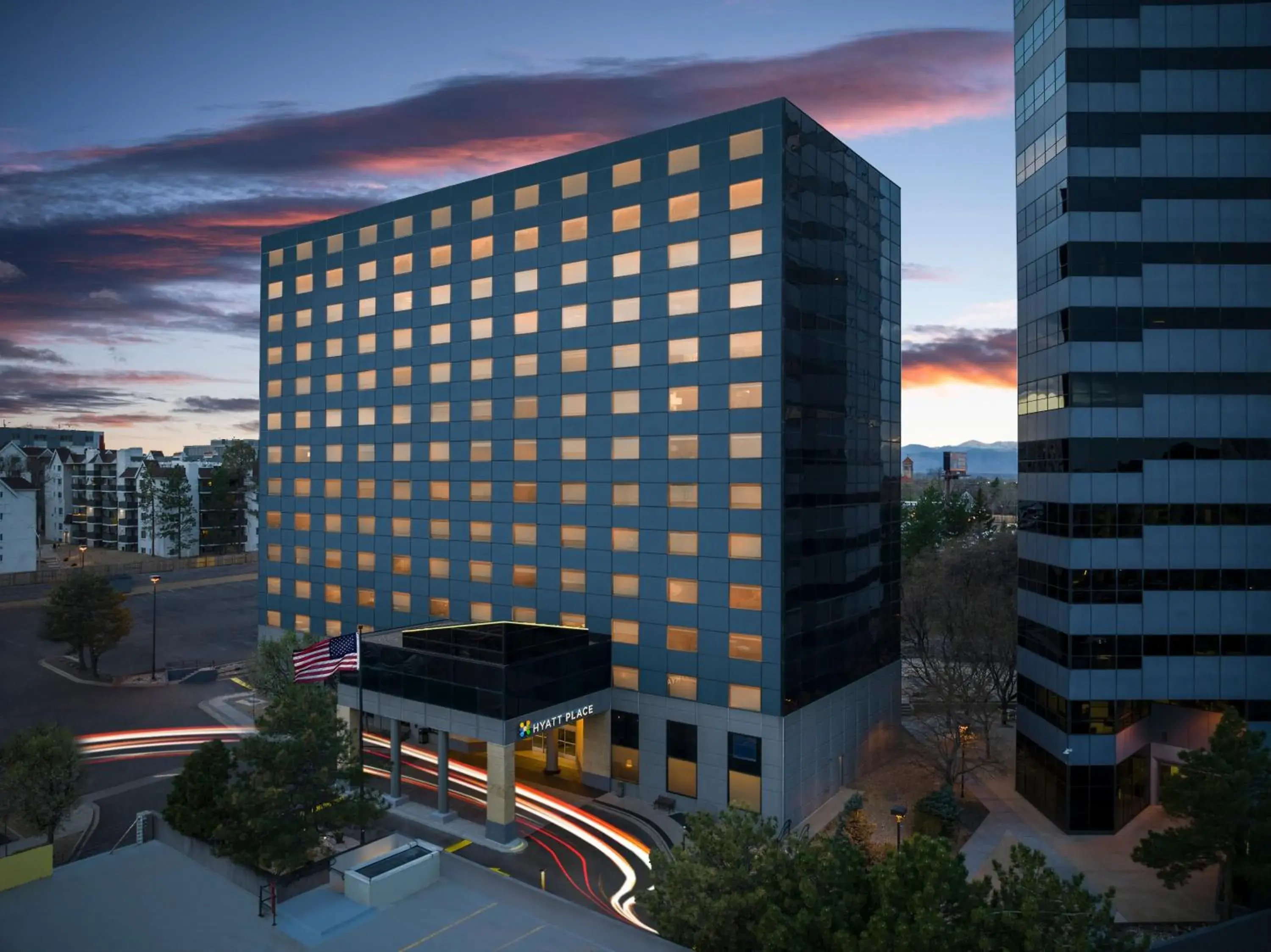 Property building in Hyatt Place Denver Cherry Creek Property building in Hyatt Place Denver Cherry Creek