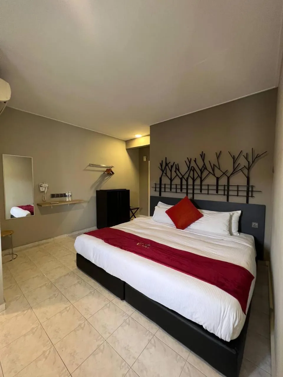 Bedroom, Bed in Perdana Serviced Apartment & Resorts