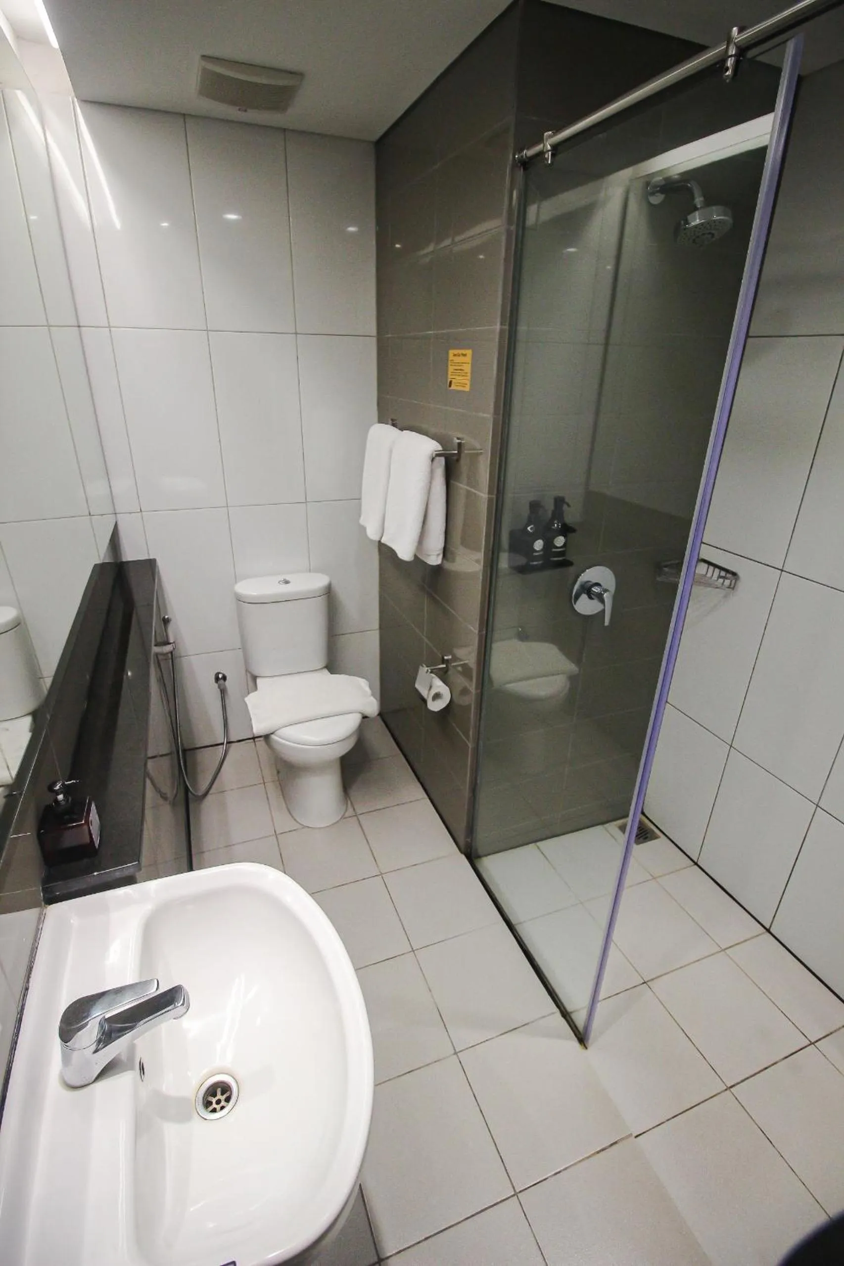 Bathroom in Ivory Hotel Bandung