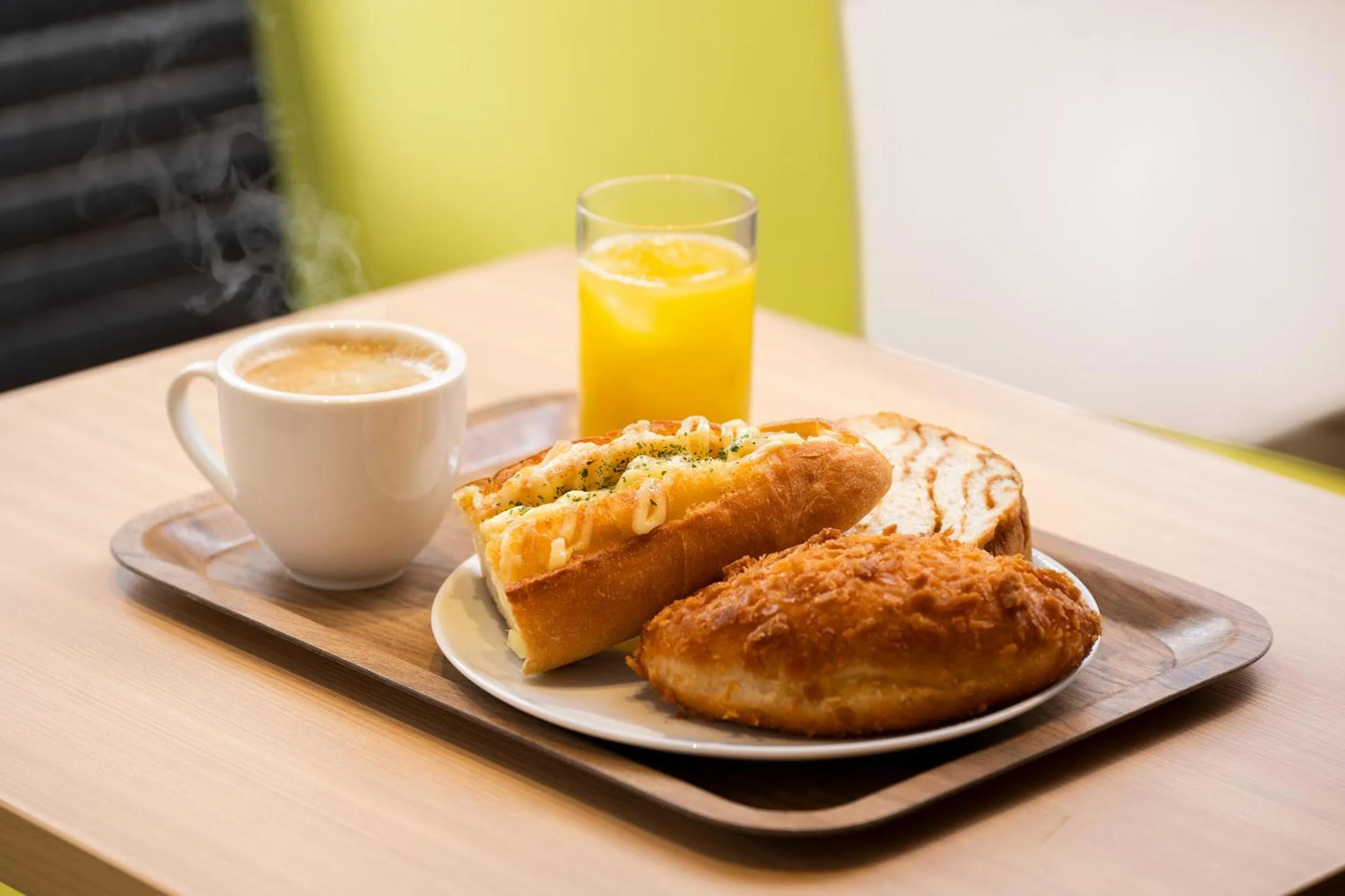 Breakfast in Shizutetsu Hotel Prezio Shizuoka-Ekikita