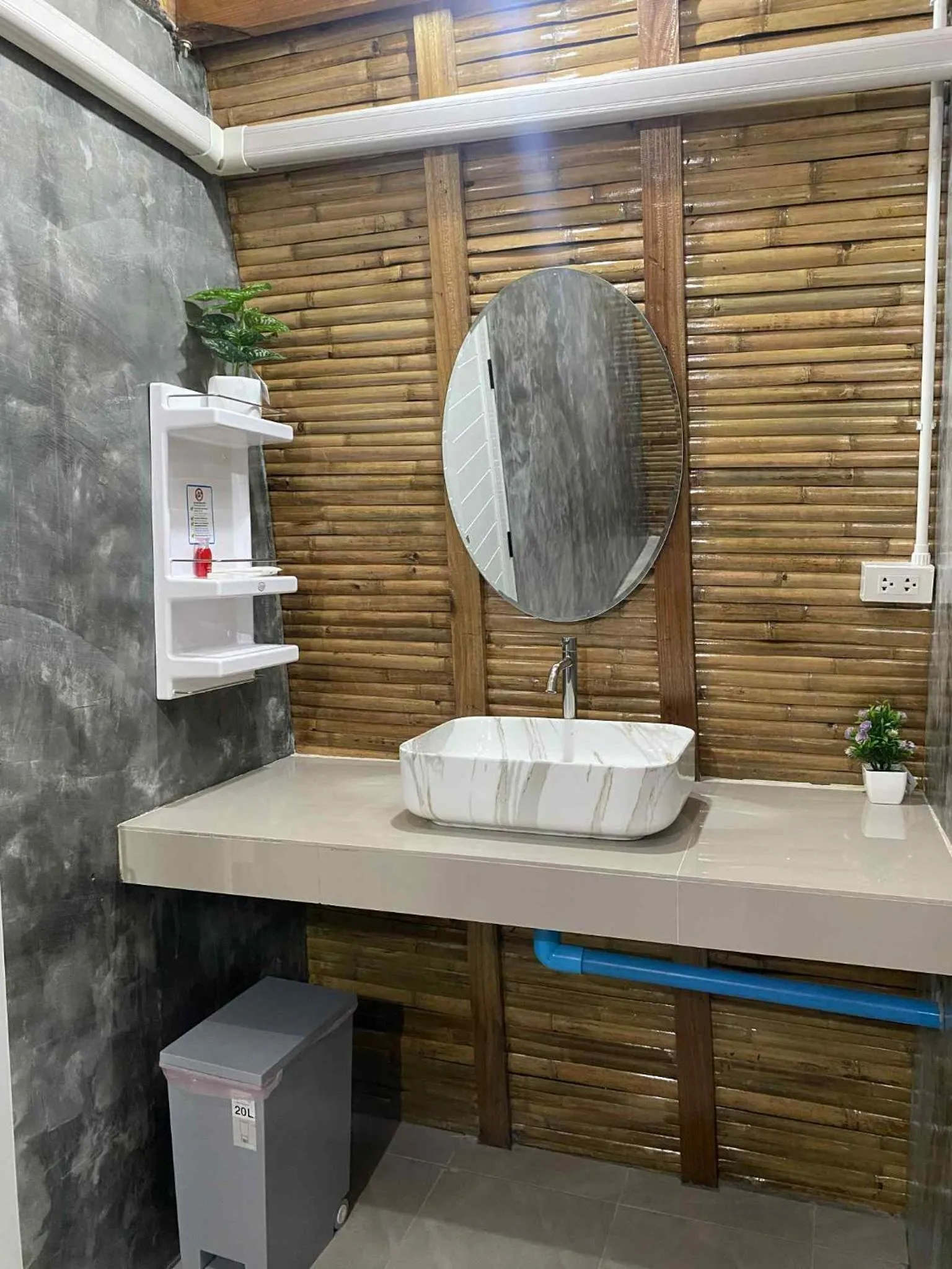 Bathroom in Lanta Wild Beach Resort