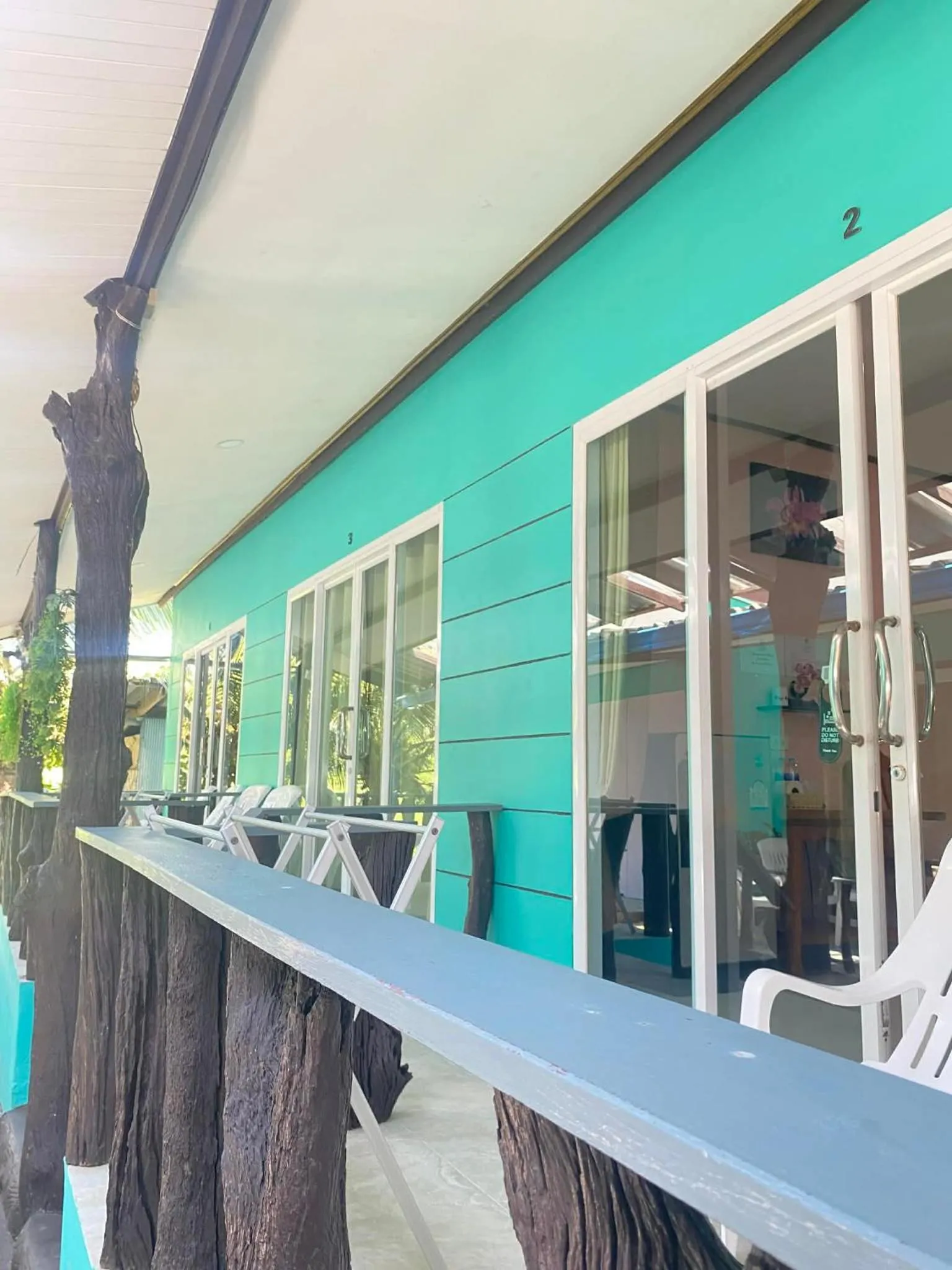 Property building in Lanta Wild Beach Resort