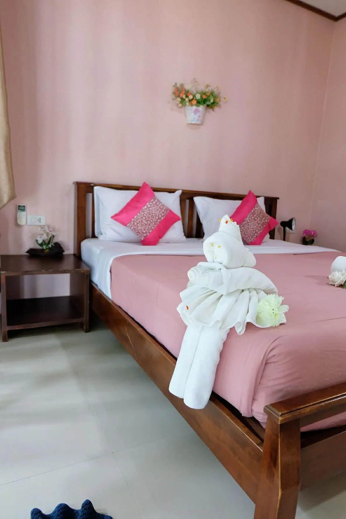 Bedroom in Lanta Wild Beach Resort