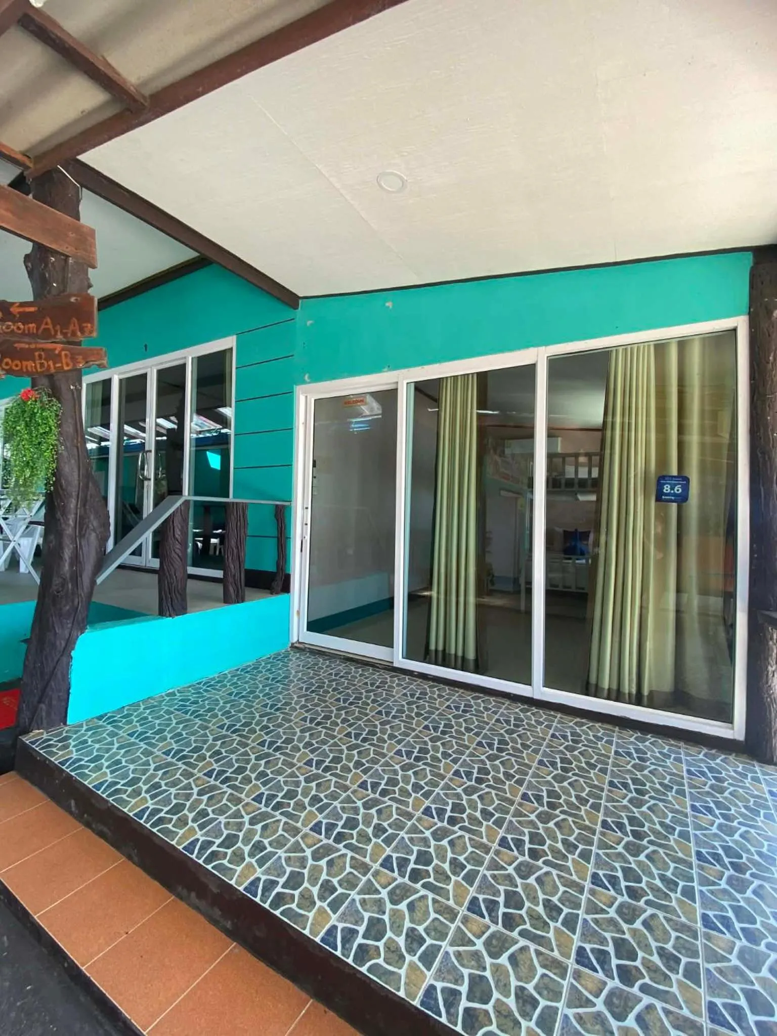 Property building in Lanta Wild Beach Resort