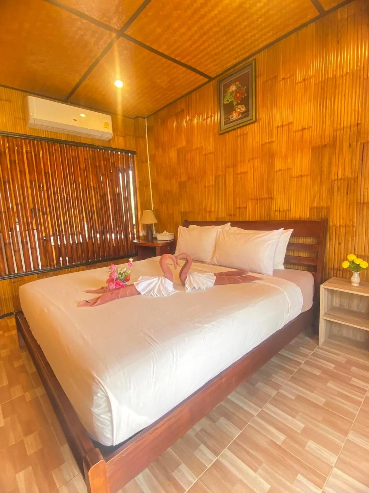 Photo of the whole room in Lanta Wild Beach Resort