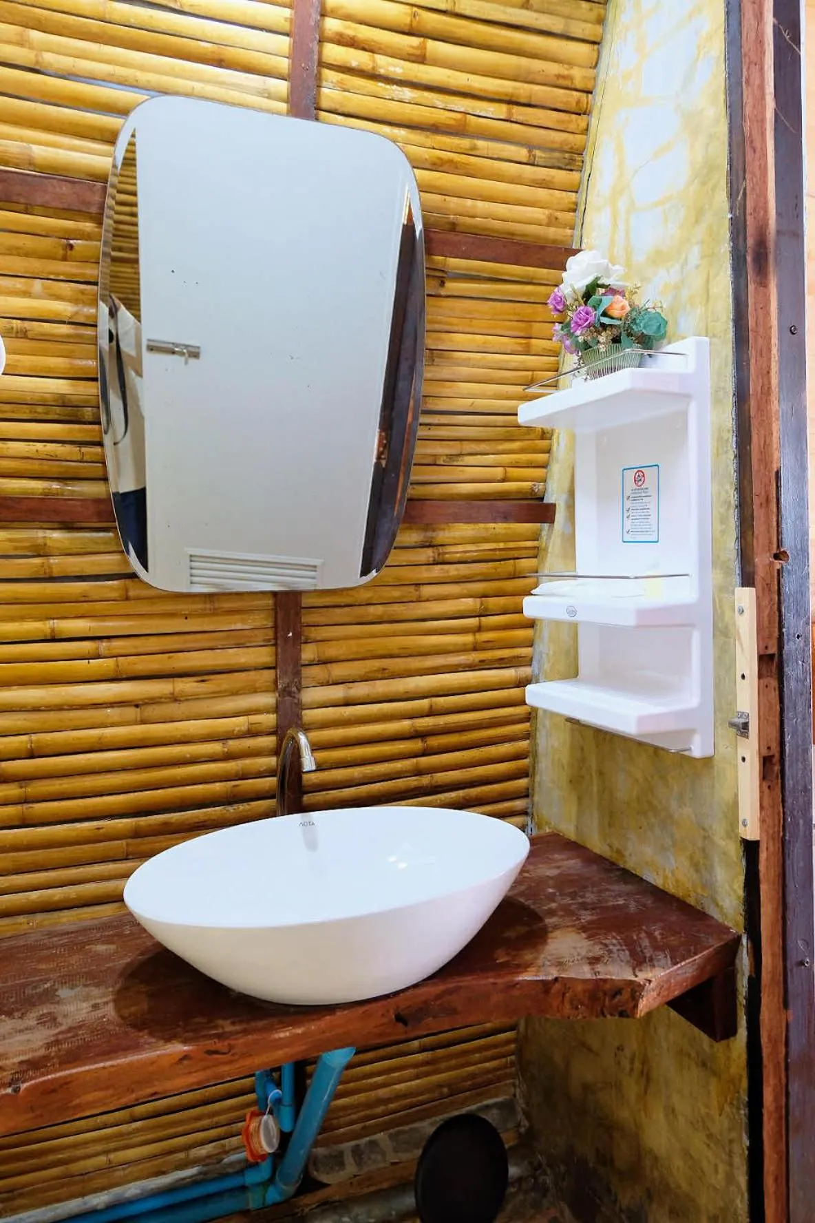 Bathroom in Lanta Wild Beach Resort