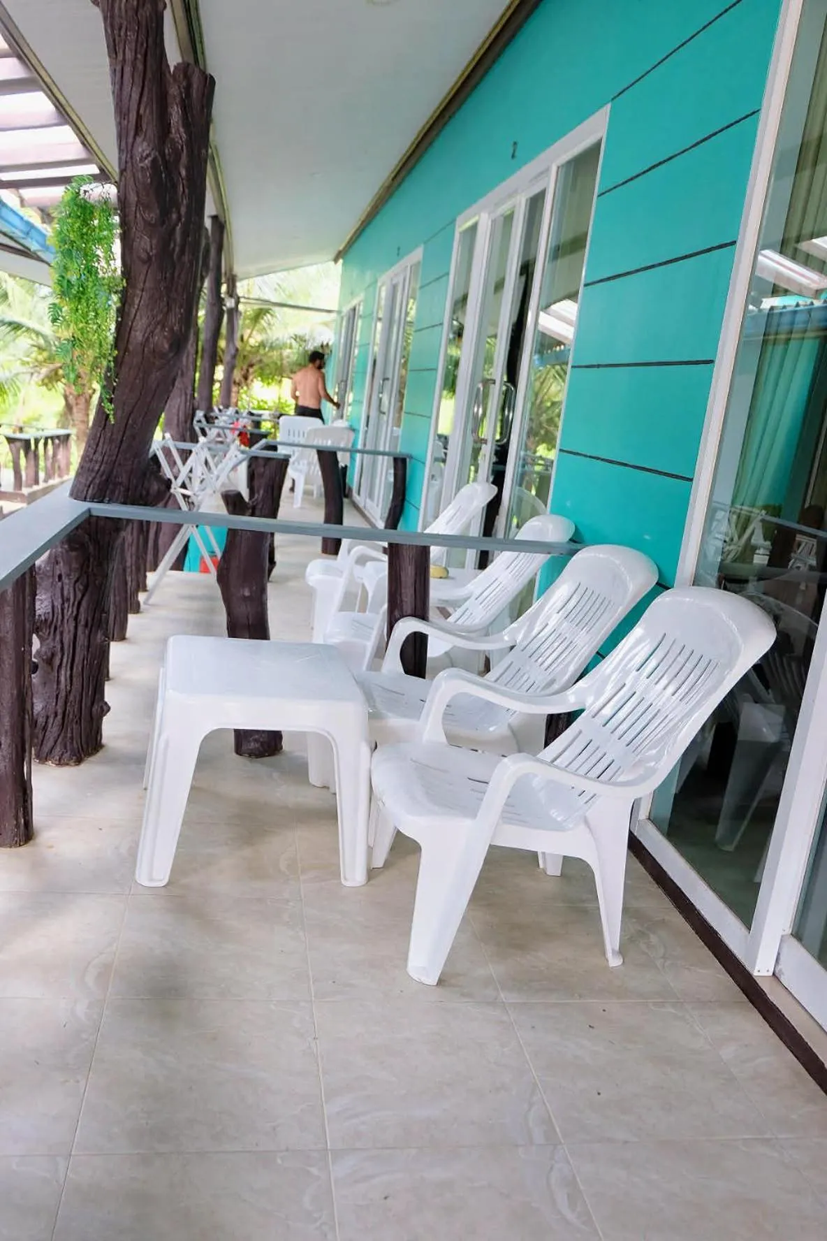 Property building in Lanta Wild Beach Resort