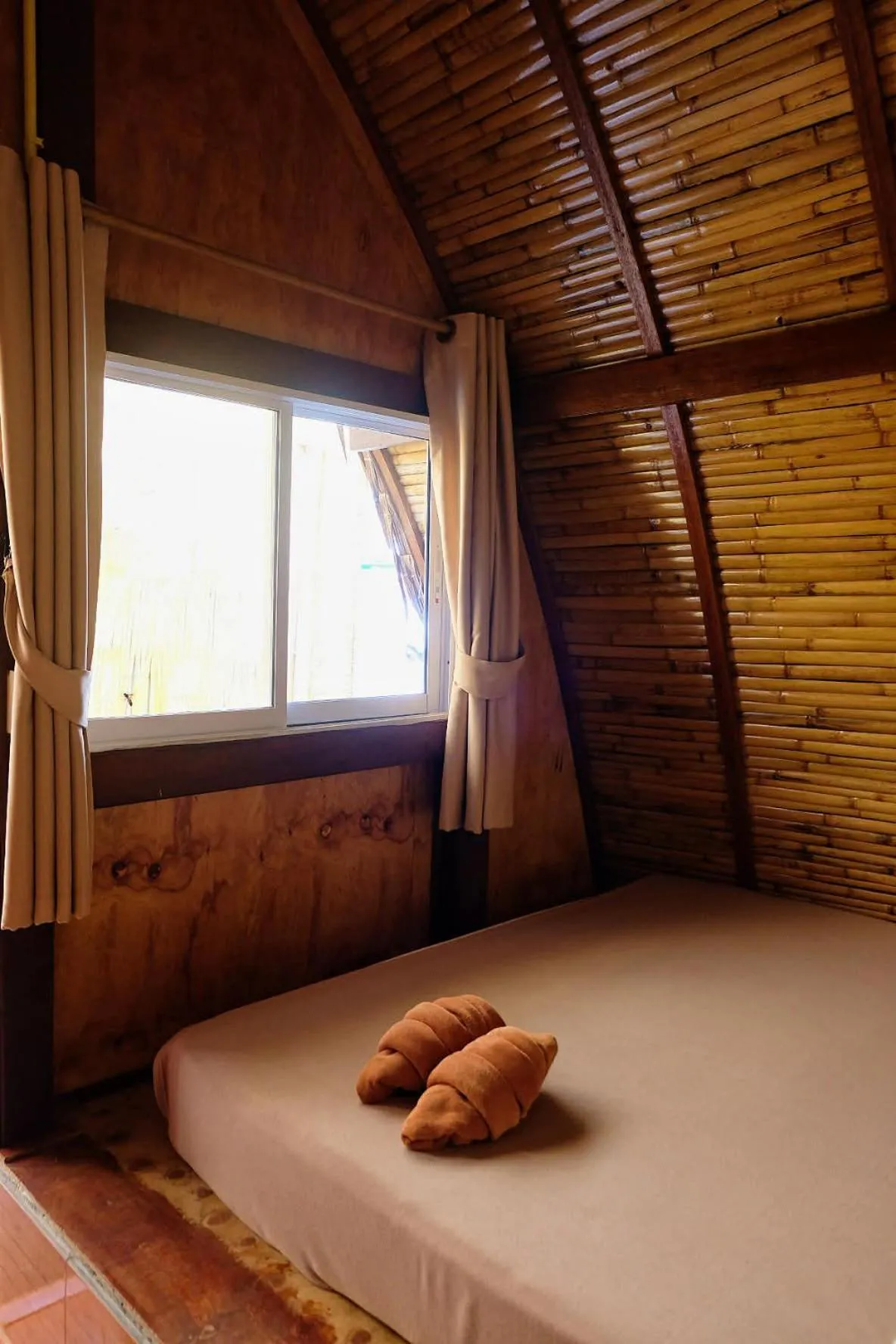 Bed in Lanta Wild Beach Resort